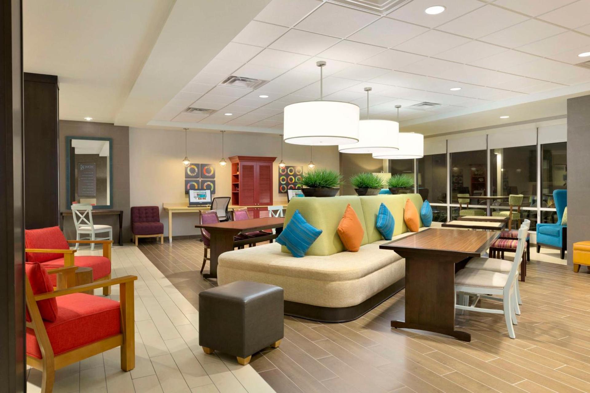 Home2 Suites by Hilton Houston Willowbrook photo 2