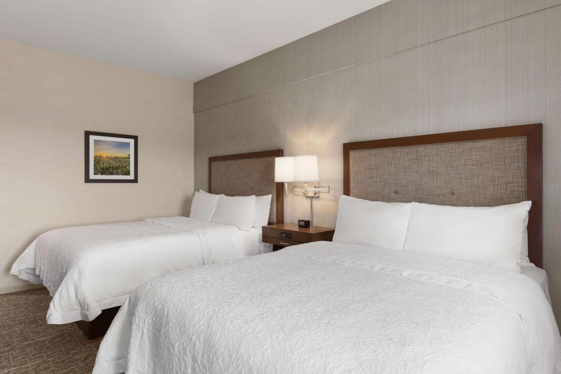 Hampton Inn Penn Yan, NY photo 34