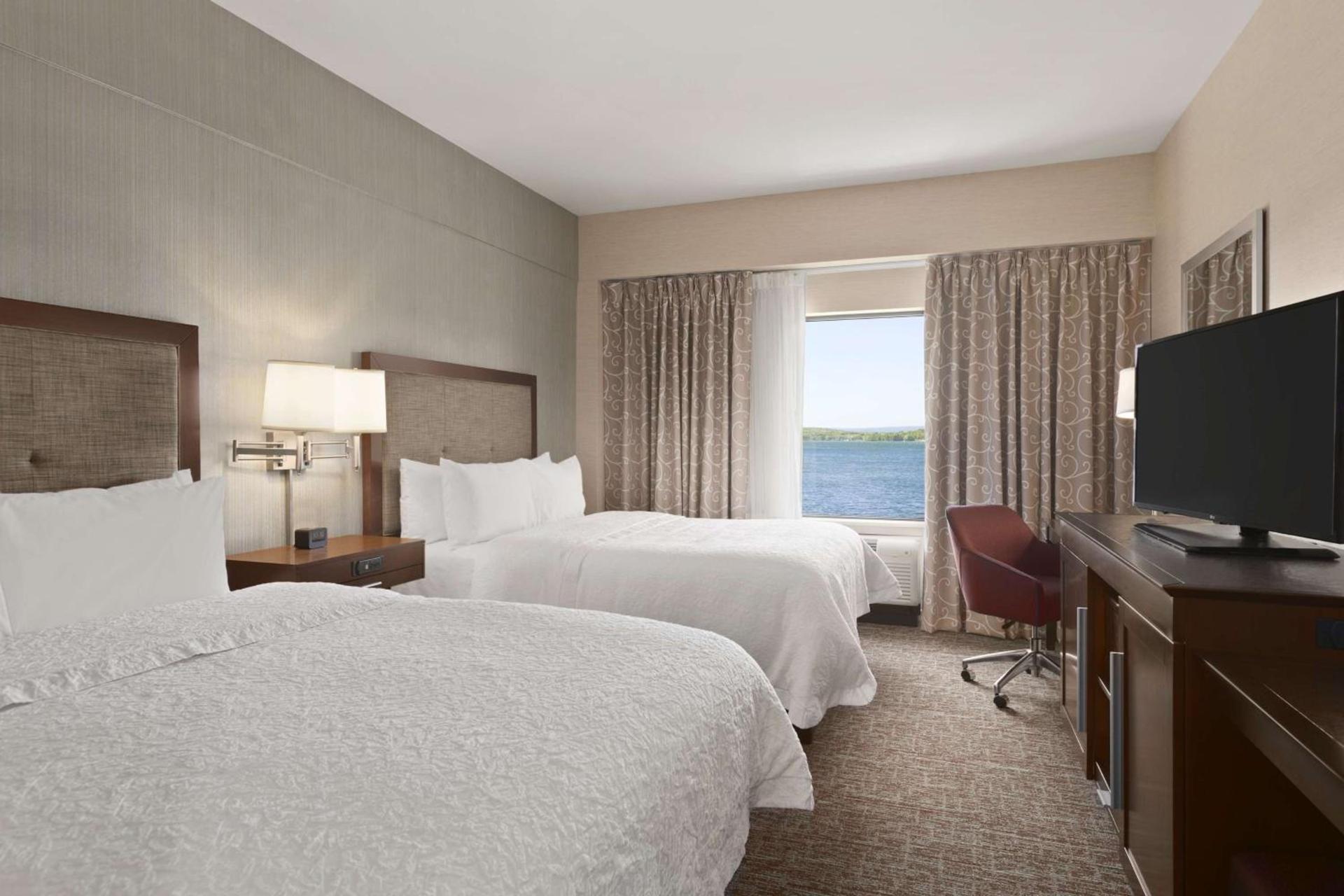 Hampton Inn Penn Yan, NY photo 42