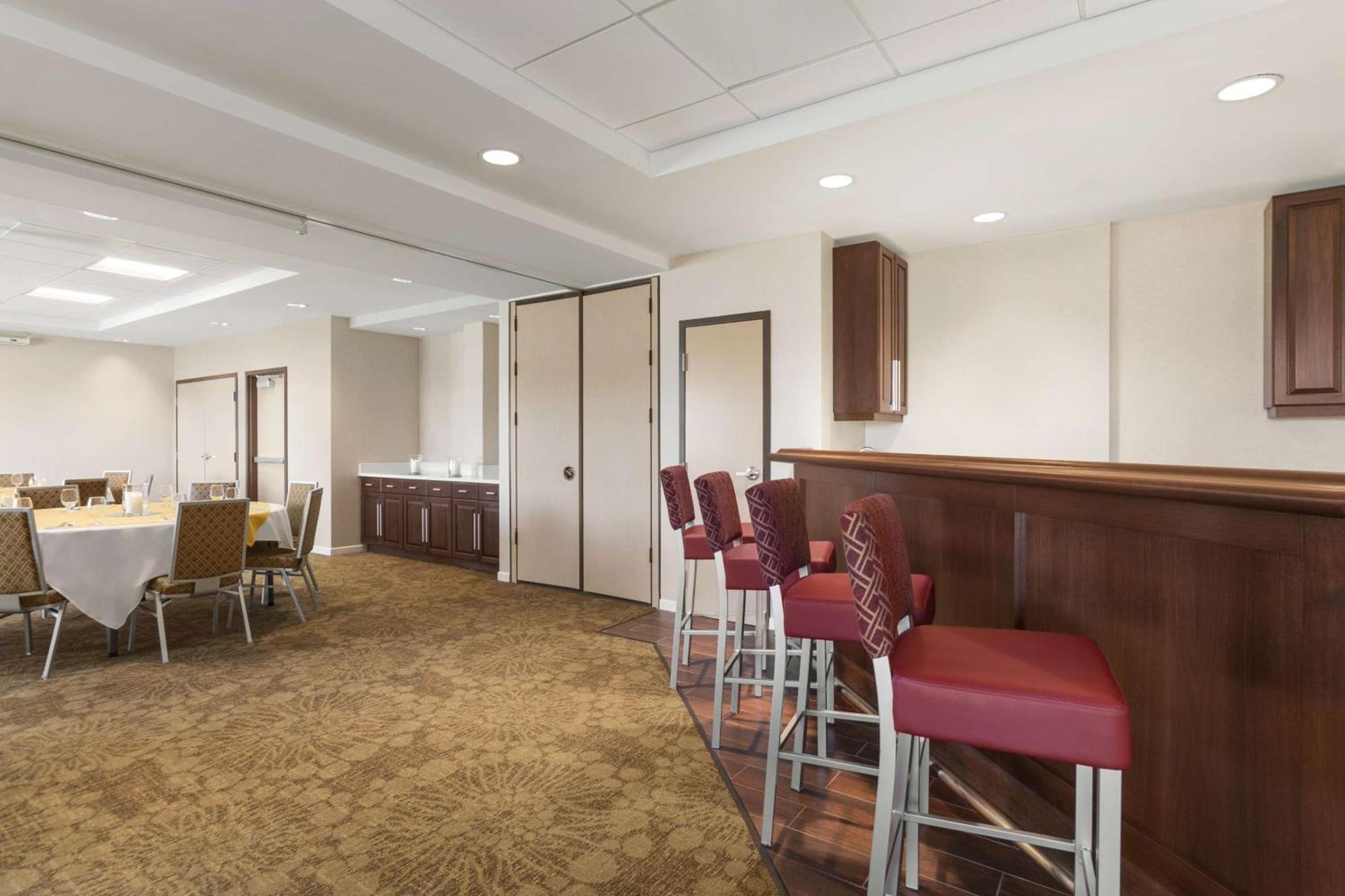 Hampton Inn Penn Yan, NY photo 47