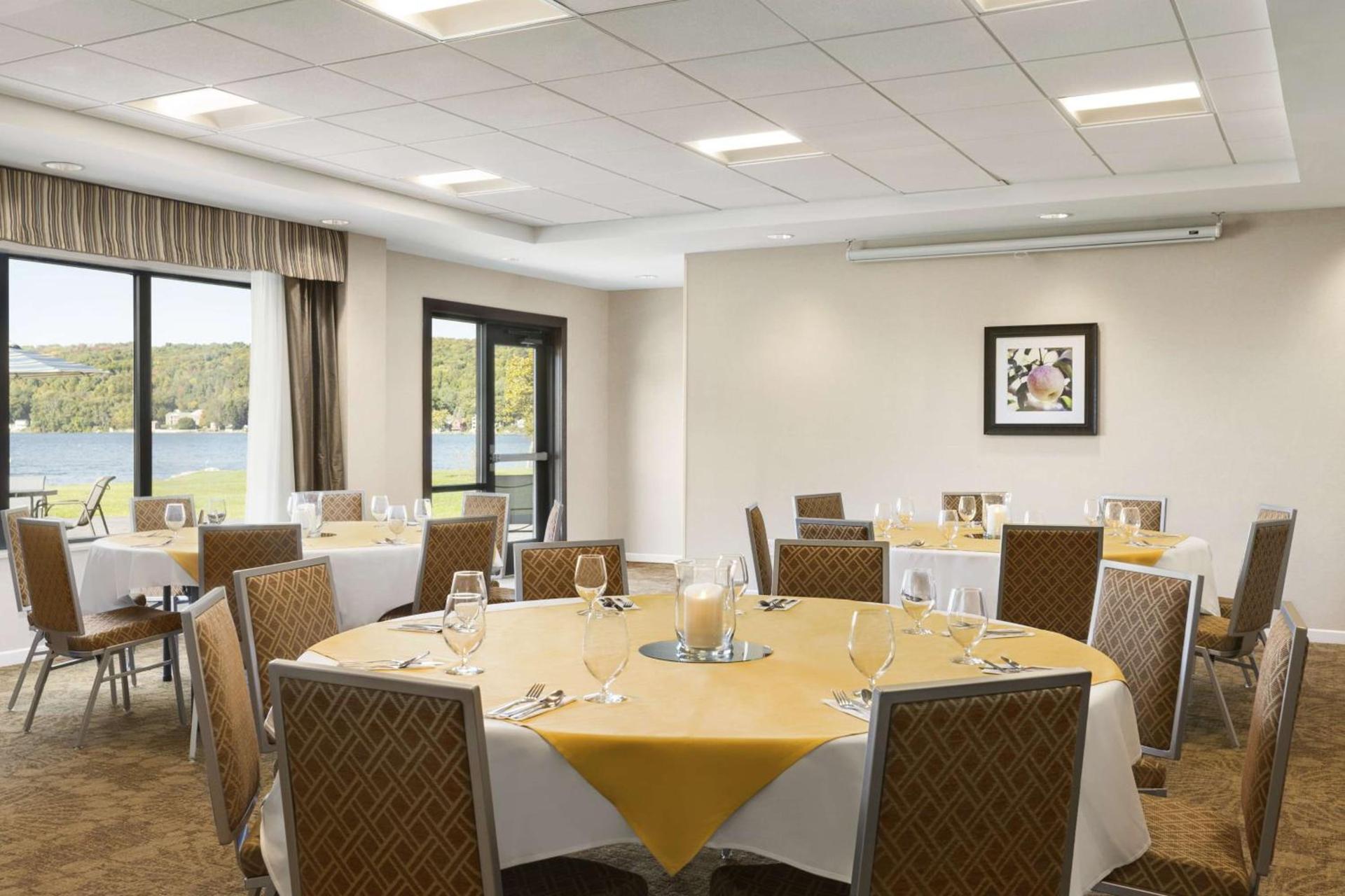 Hampton Inn Penn Yan, NY photo 48