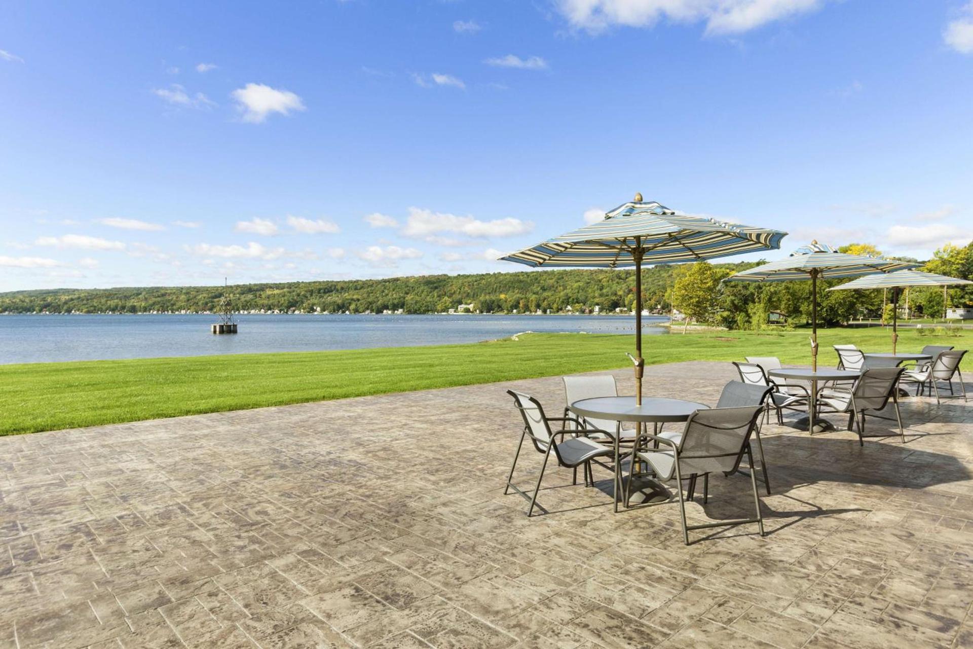 Hampton Inn Penn Yan, NY photo 50