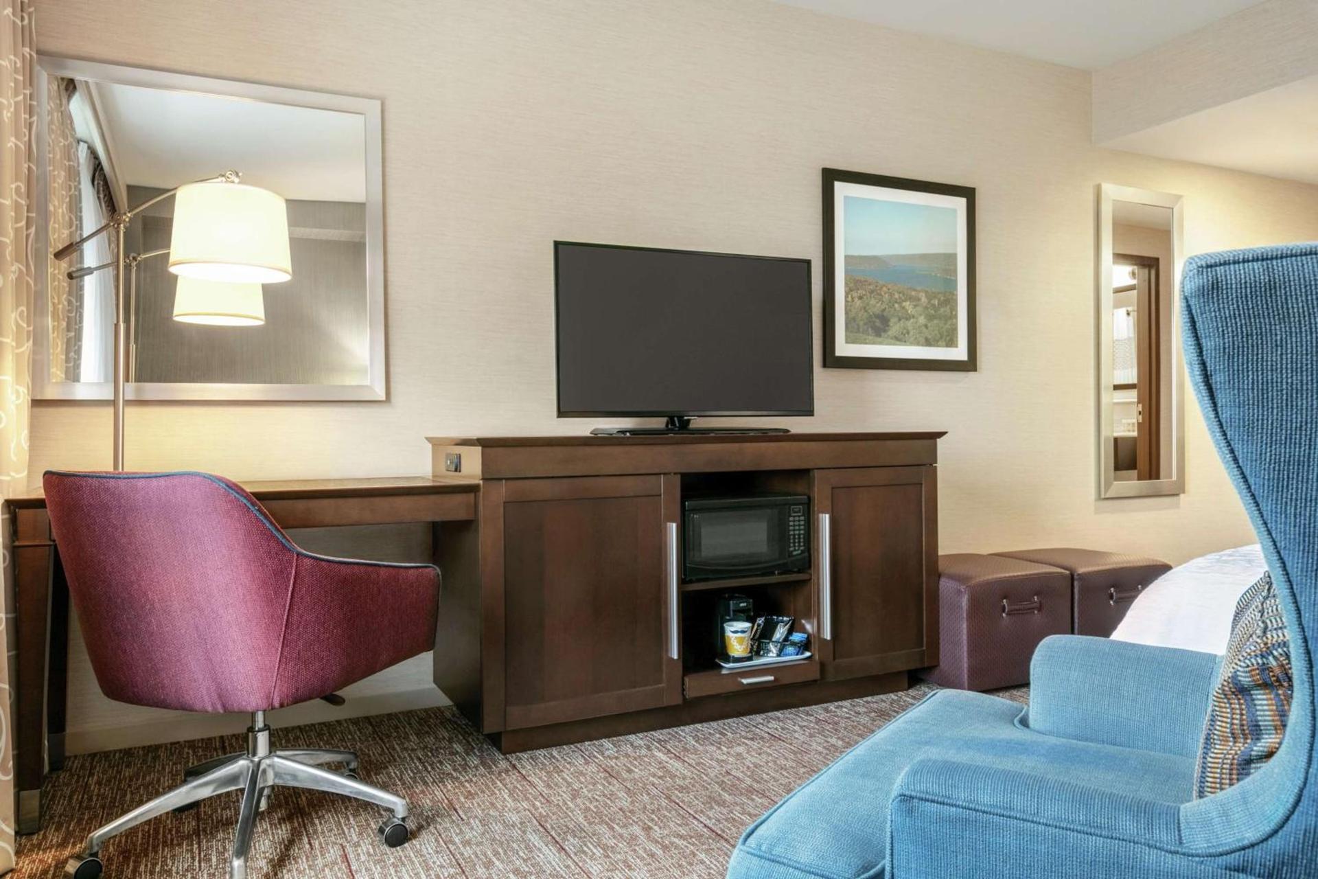 Hampton Inn Penn Yan, NY photo 57
