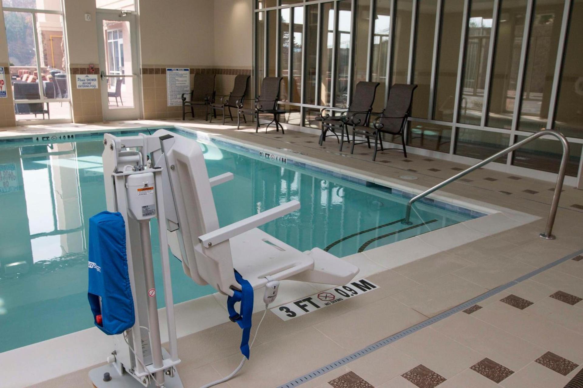 Hampton Inn & Suites Boone, Nc photo 17