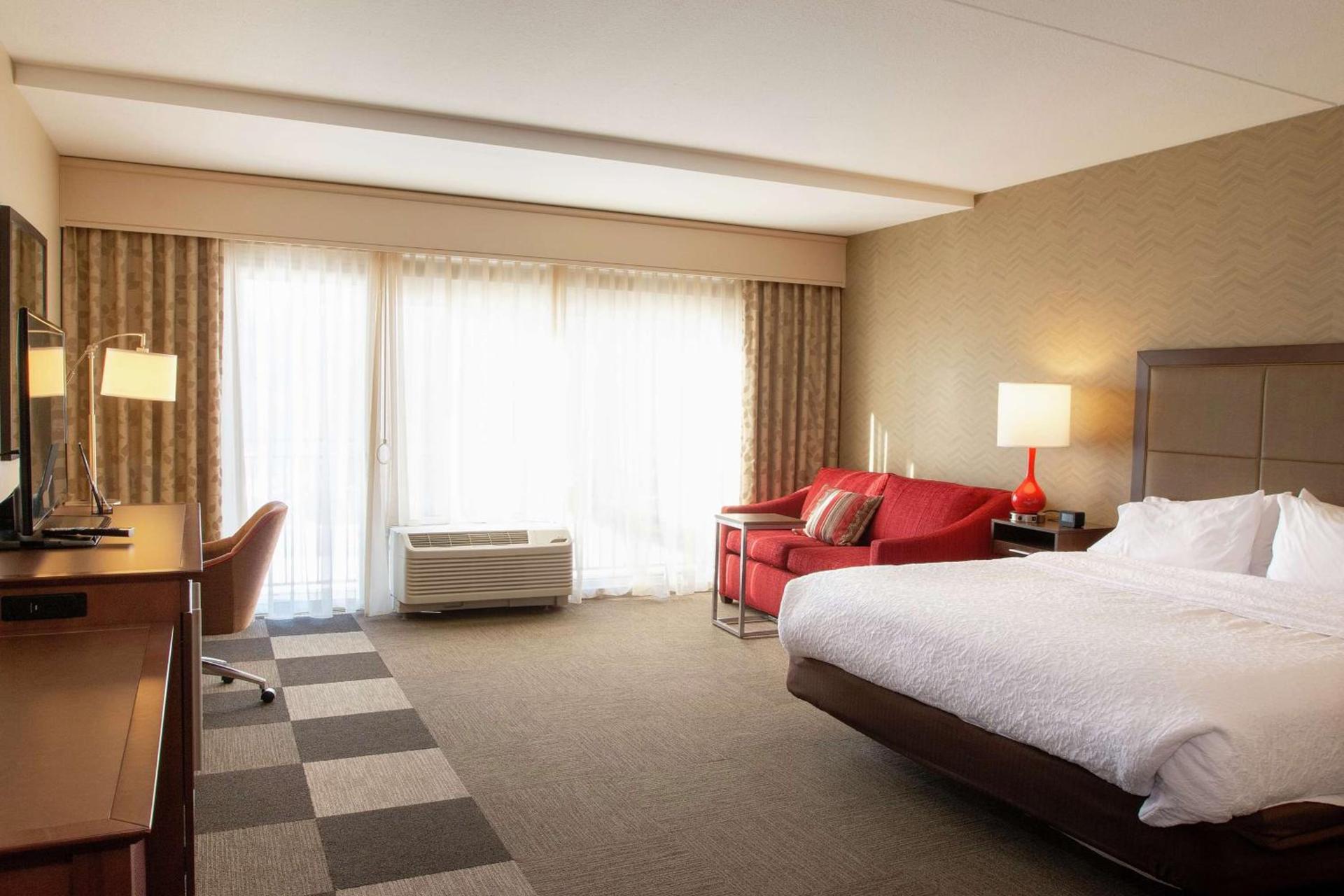 Hampton Inn & Suites Boone, Nc photo 24