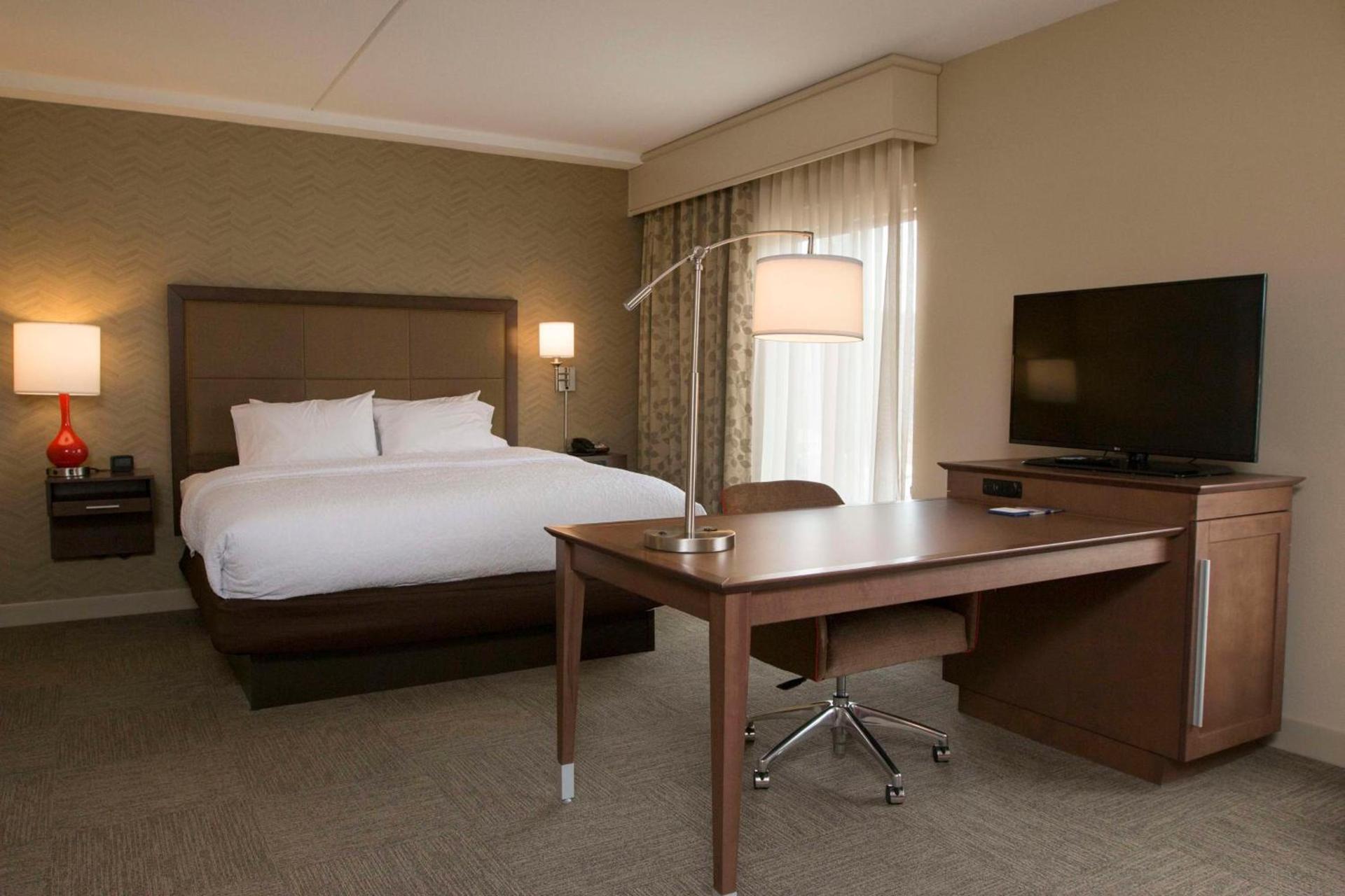 Hampton Inn & Suites Boone, Nc photo 58