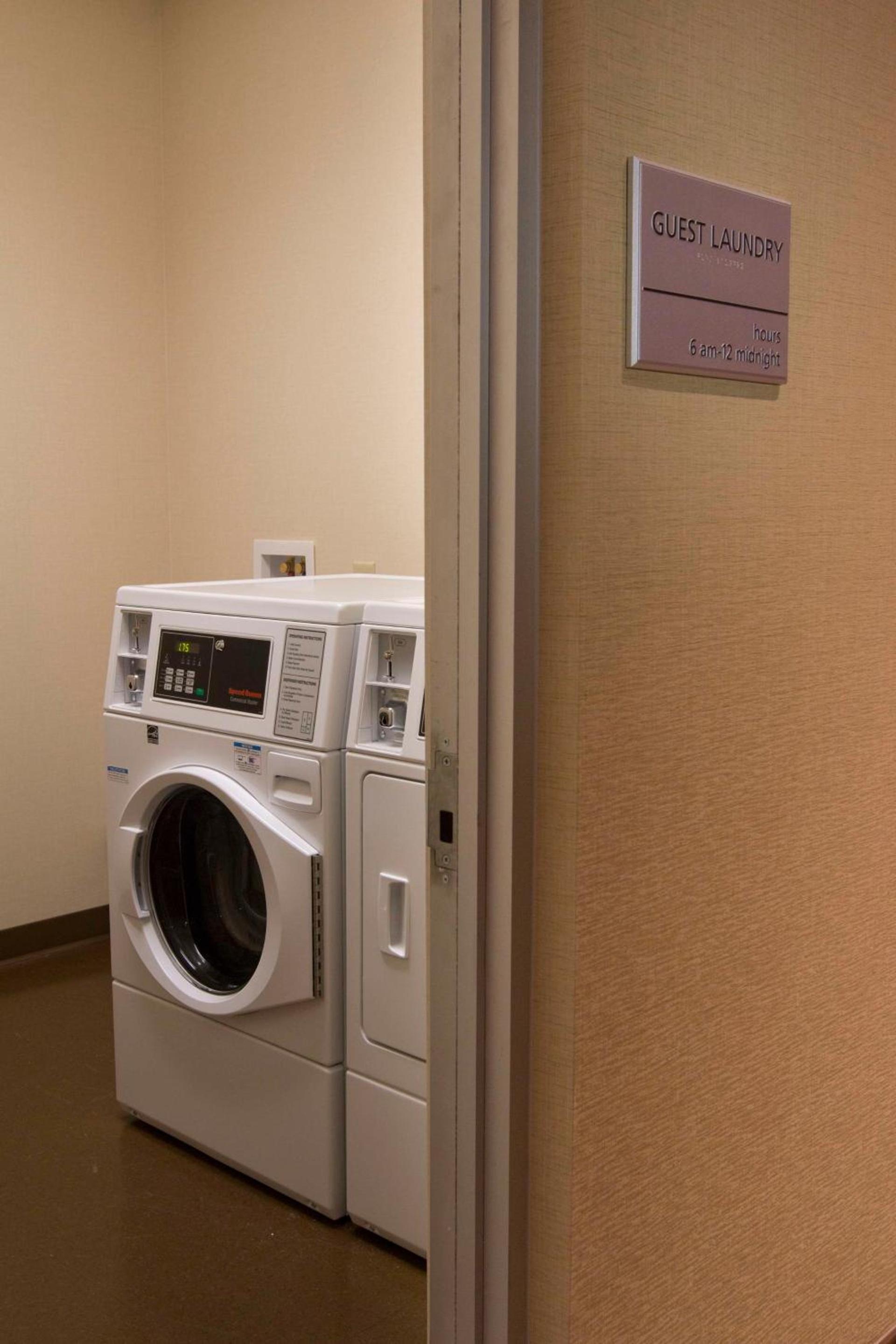 Hampton Inn & Suites Boone, Nc photo 66