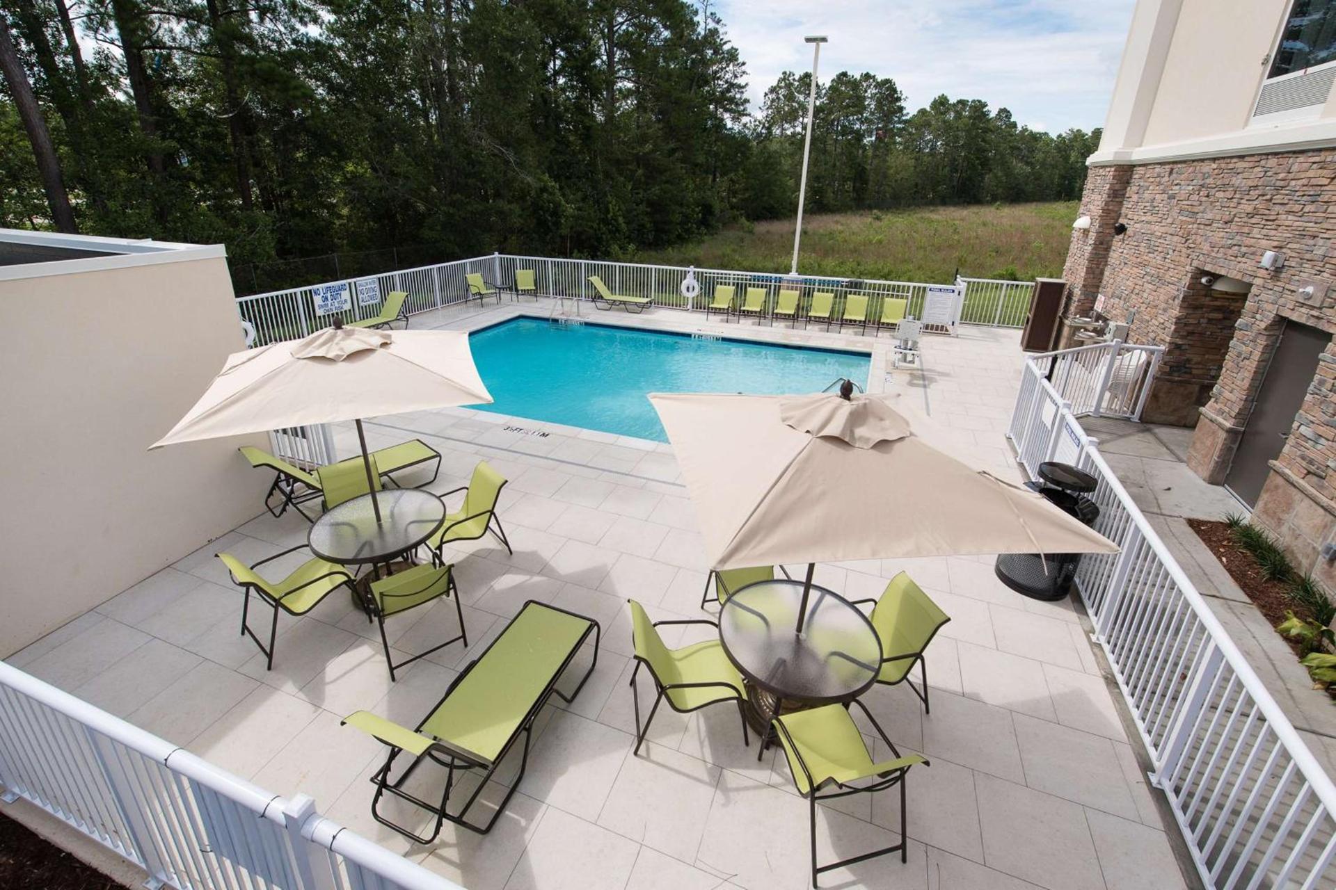 Hampton Inn and Suites Fayetteville, NC photo 7