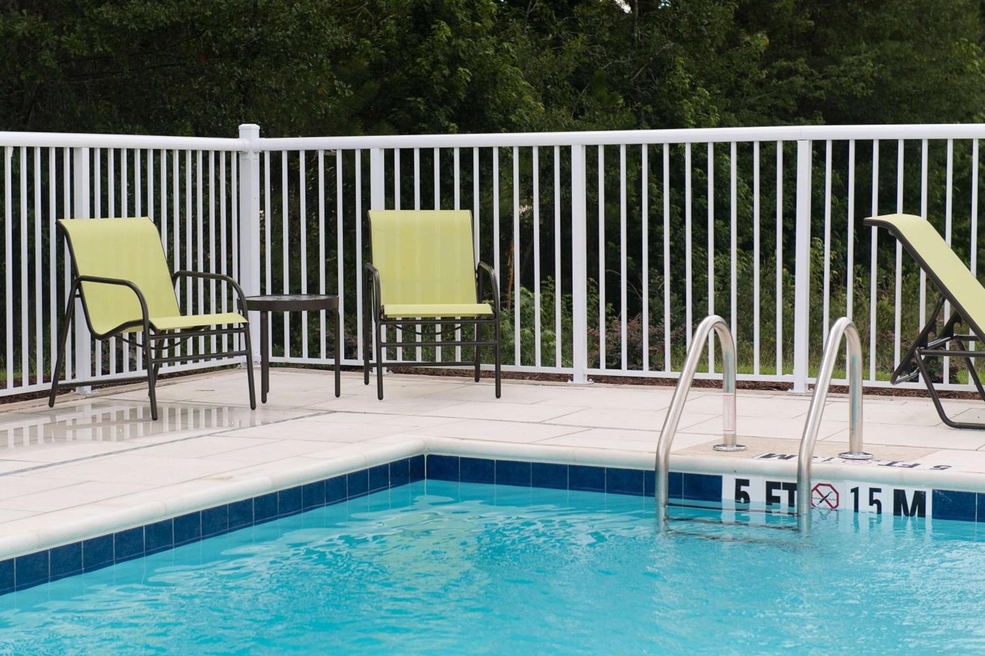 Hampton Inn and Suites Fayetteville, NC photo 8