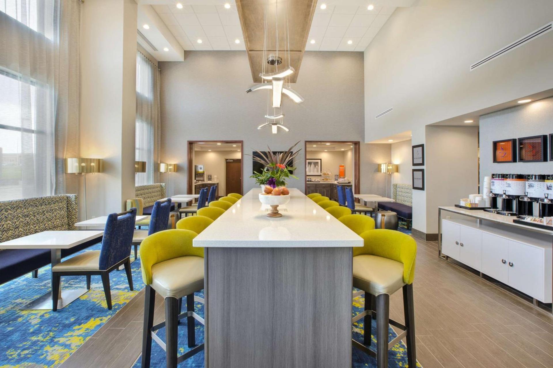 Hampton Inn & Suites By Hilton, Southwest Sioux Falls photo 3