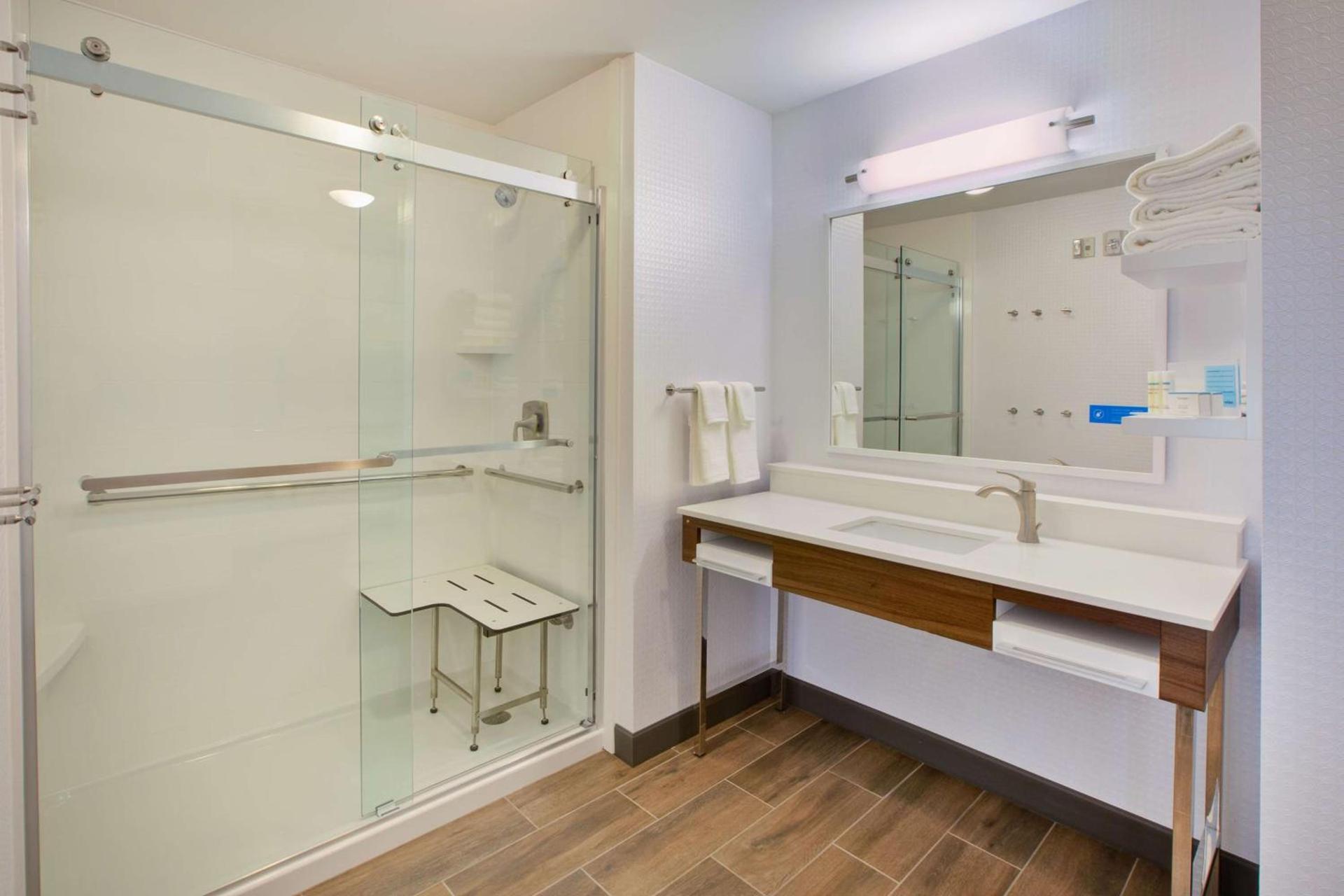 Hampton Inn & Suites By Hilton, Southwest Sioux Falls photo 28