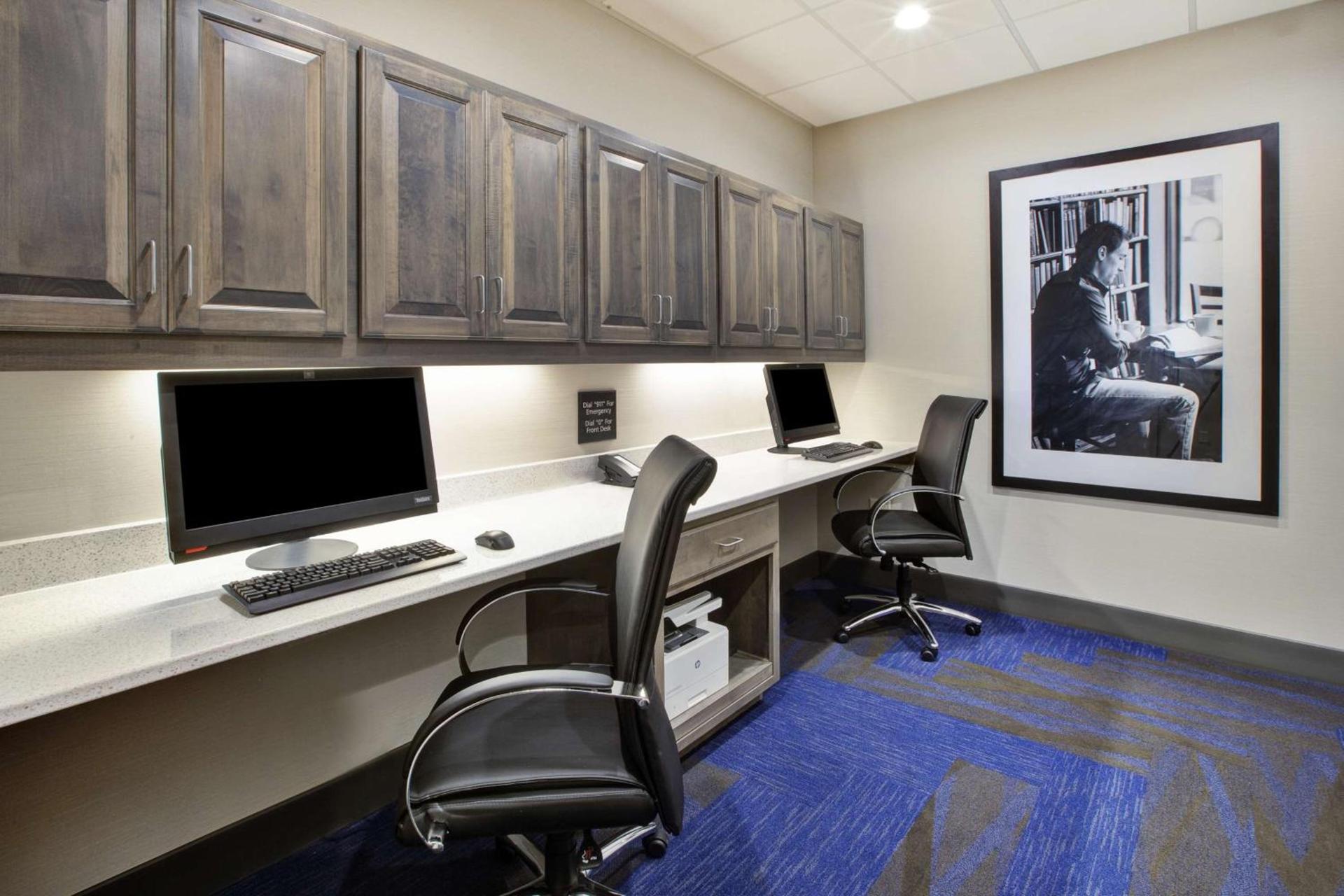 Hampton Inn & Suites By Hilton, Southwest Sioux Falls photo 39
