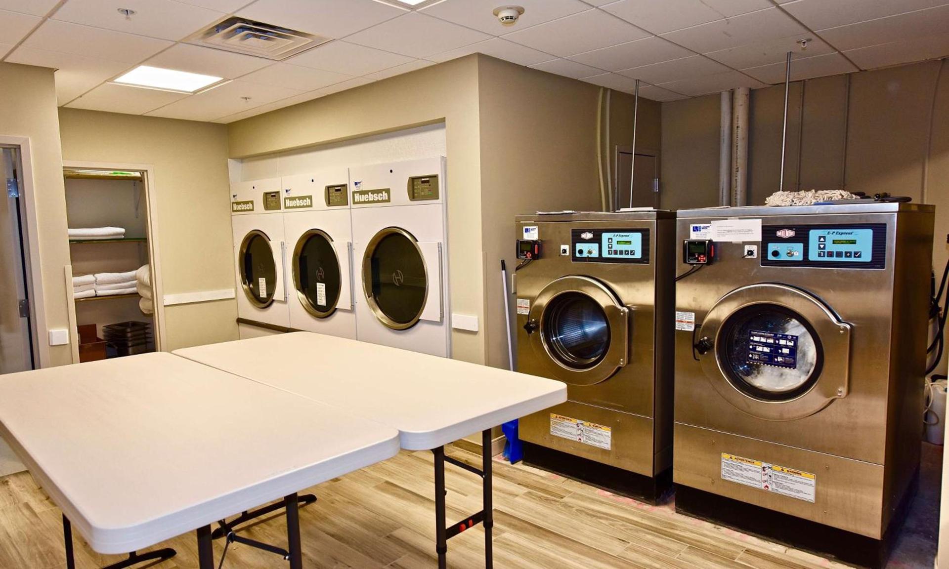 Hampton Inn By Hilton Kirksville MO photo 2