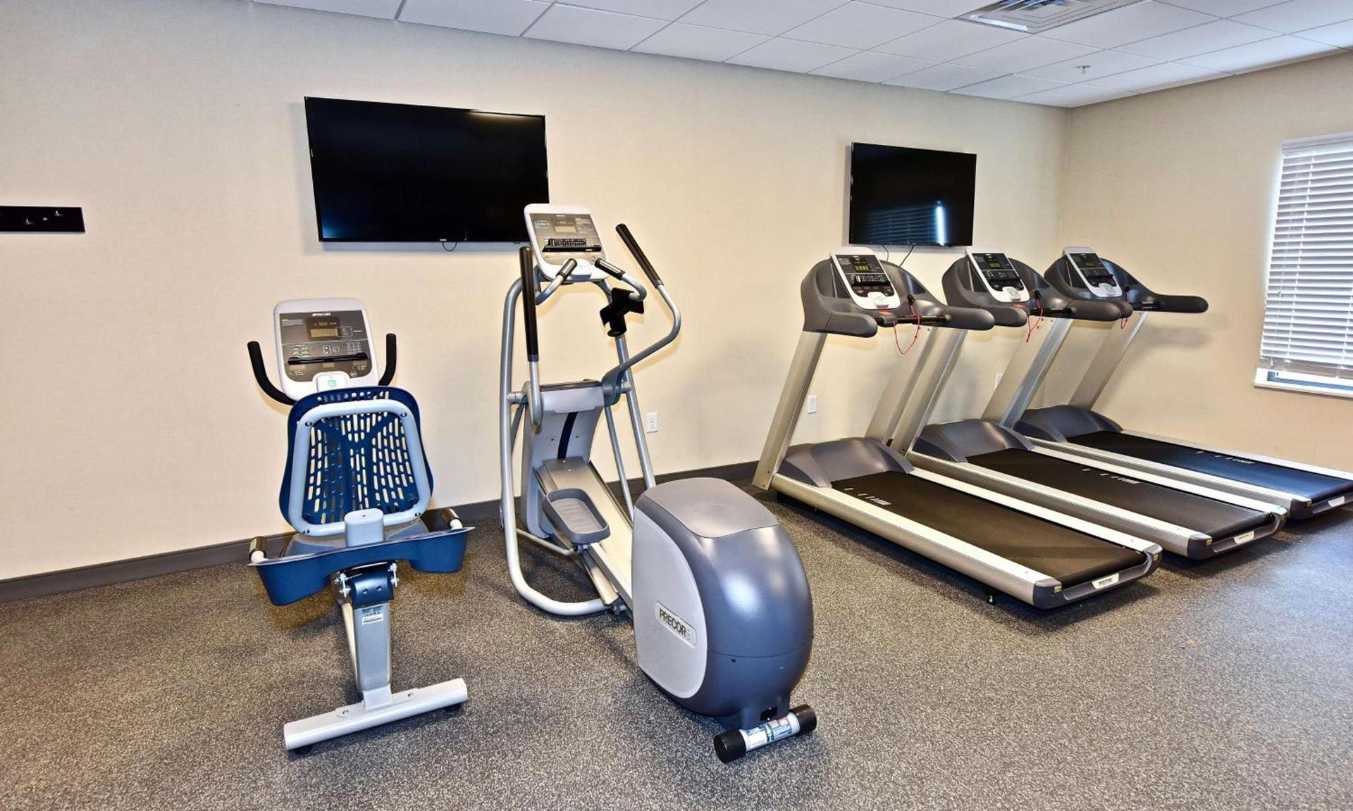 Hampton Inn By Hilton Kirksville MO photo 13