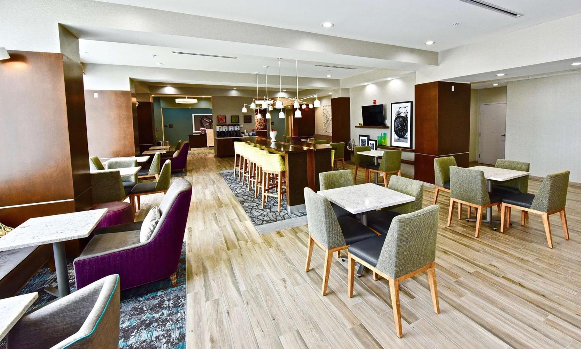 Hampton Inn By Hilton Kirksville MO photo 15
