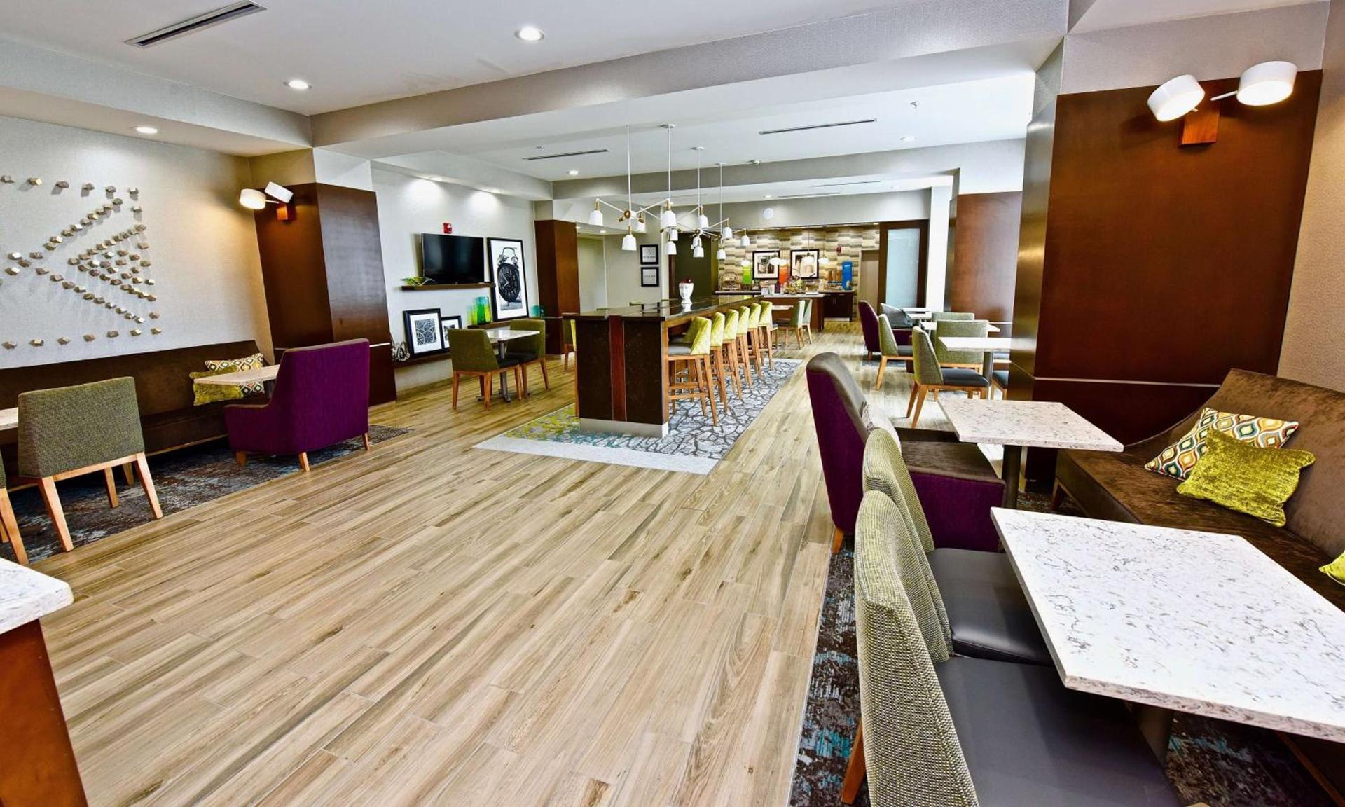 Hampton Inn By Hilton Kirksville MO photo 25