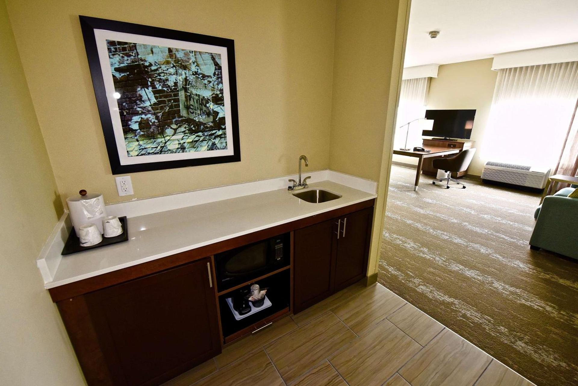 Hampton Inn By Hilton Kirksville MO photo 32