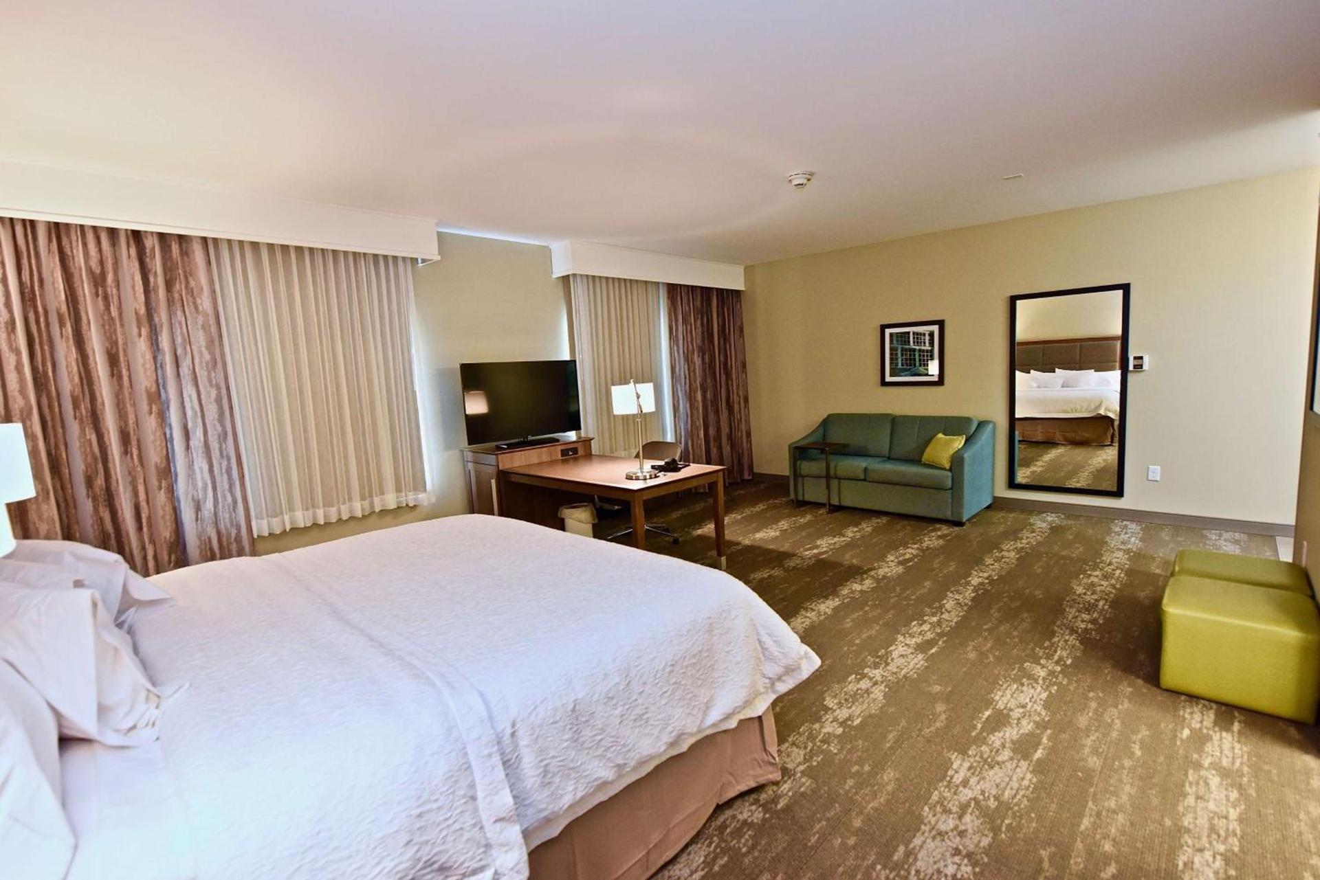 Hampton Inn By Hilton Kirksville MO photo 41