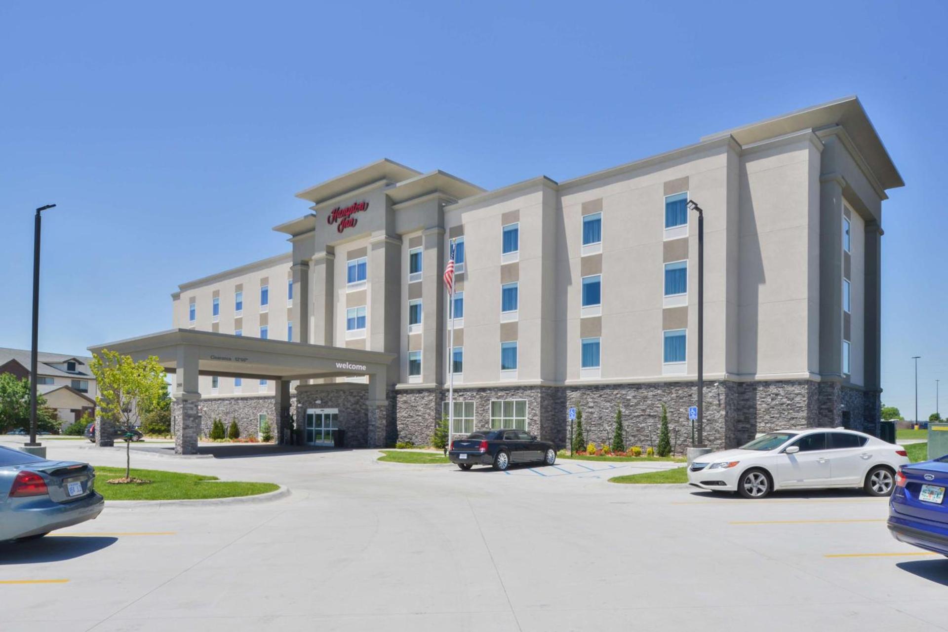 Hampton Inn Emporia, KS — hotel in Emporia