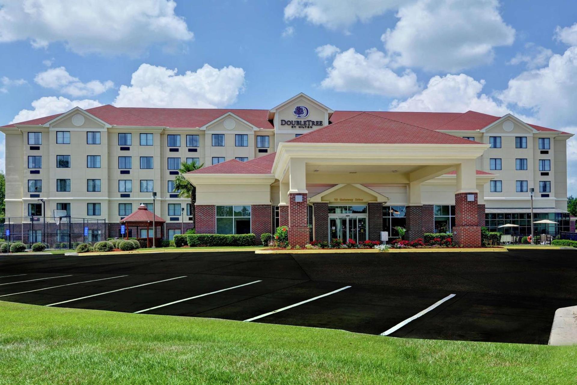 DoubleTree by Hilton Hattiesburg, MS photo 3