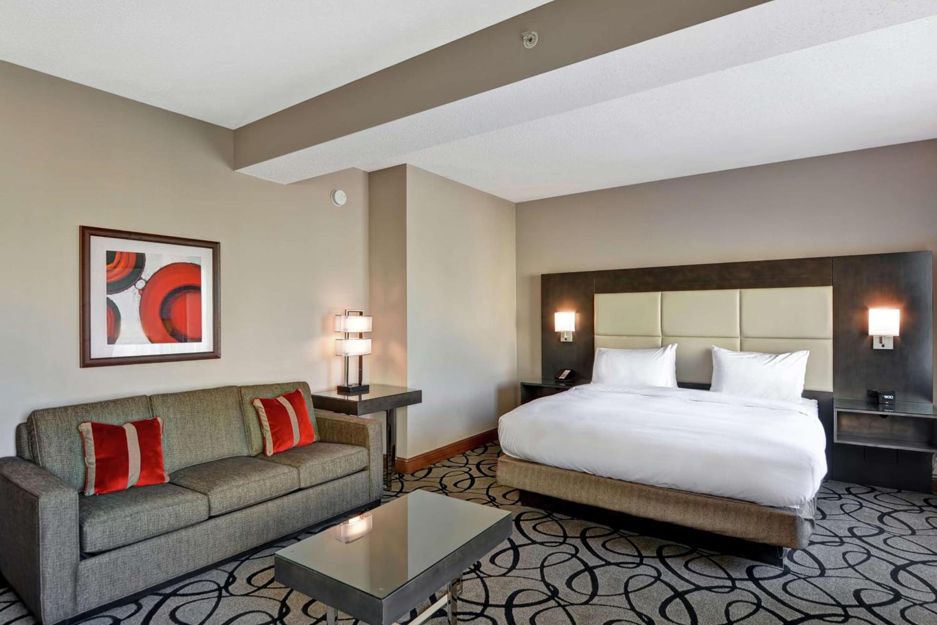 DoubleTree by Hilton Hattiesburg, MS photo 27