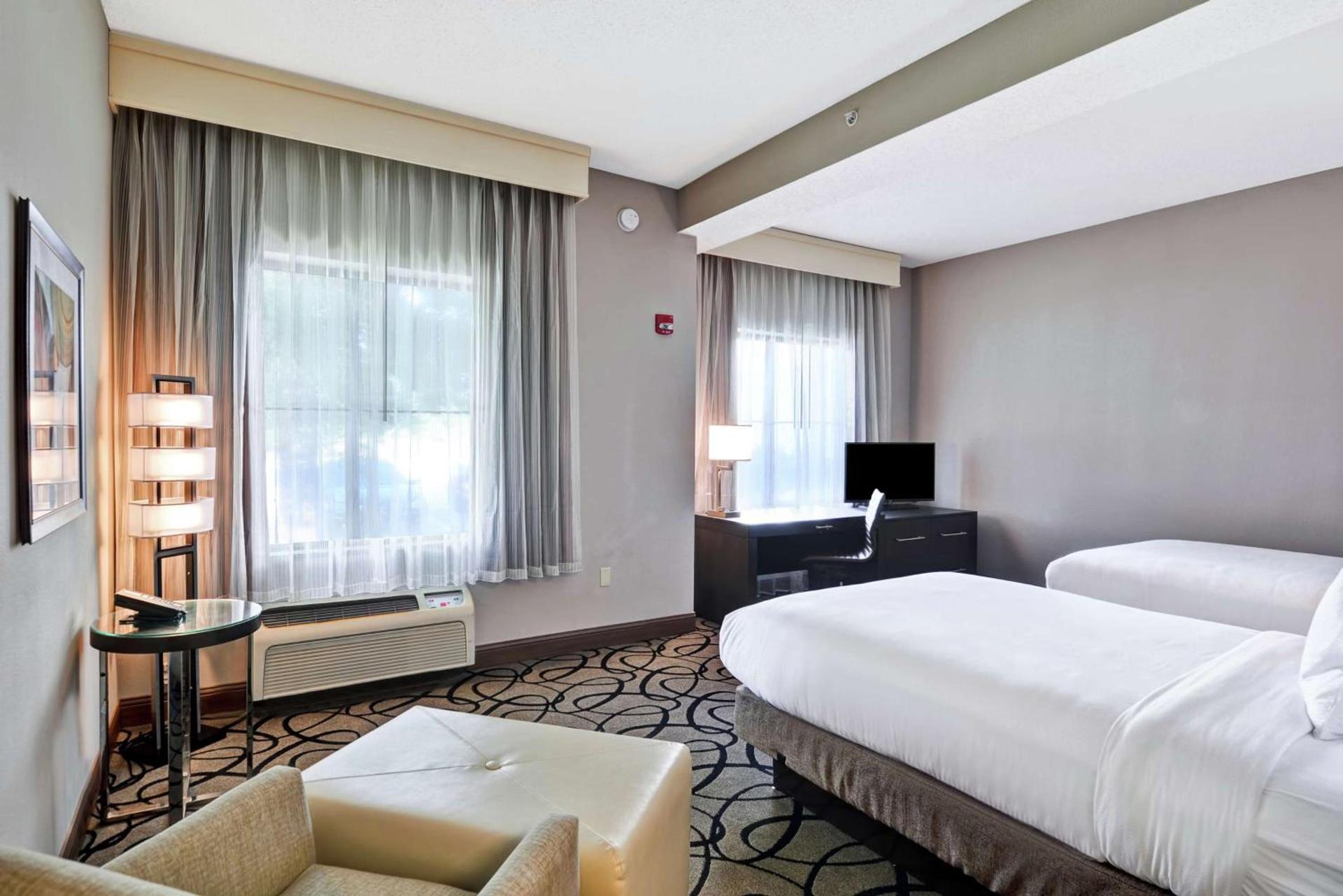 DoubleTree by Hilton Hattiesburg, MS photo 29
