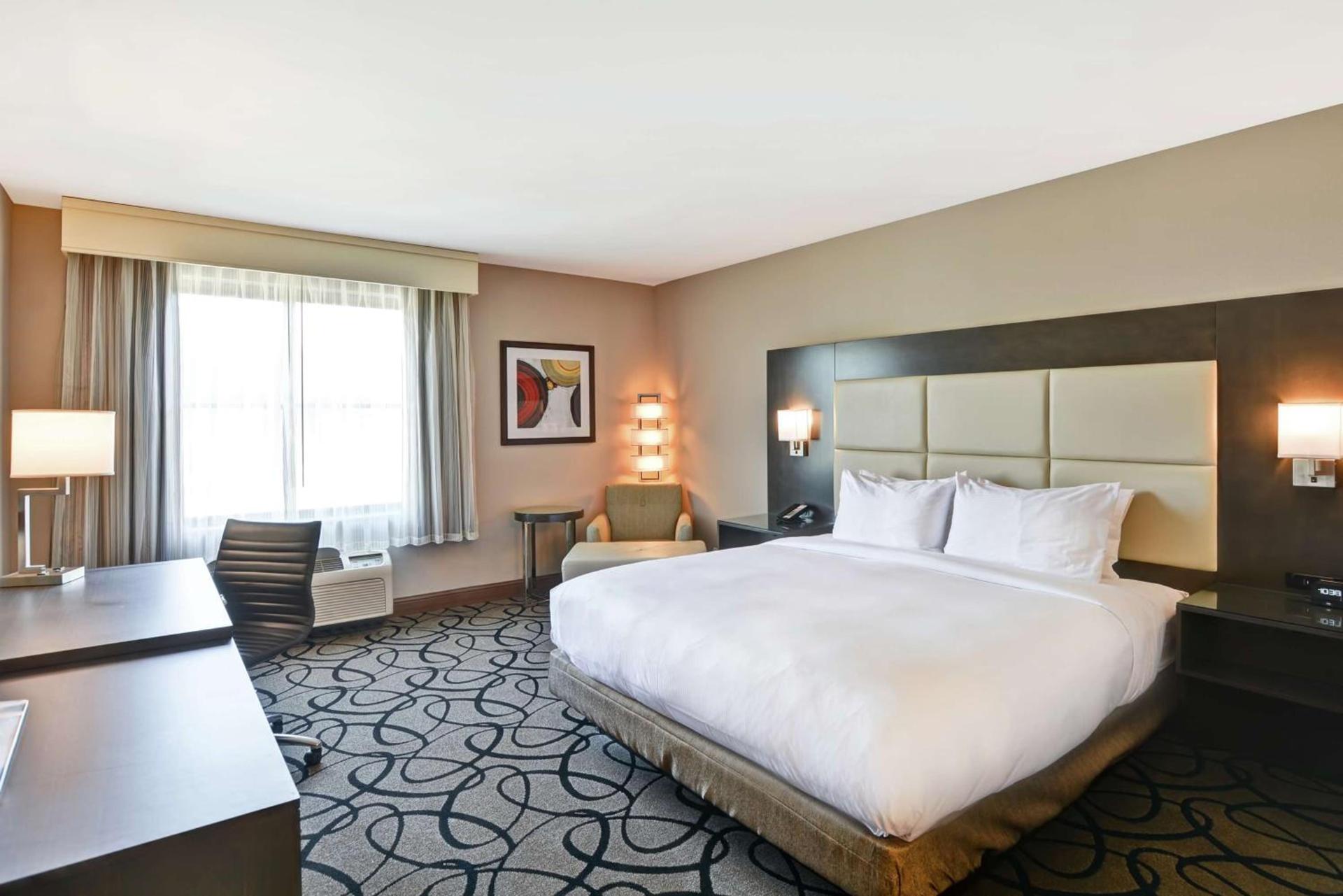 DoubleTree by Hilton Hattiesburg, MS photo 33