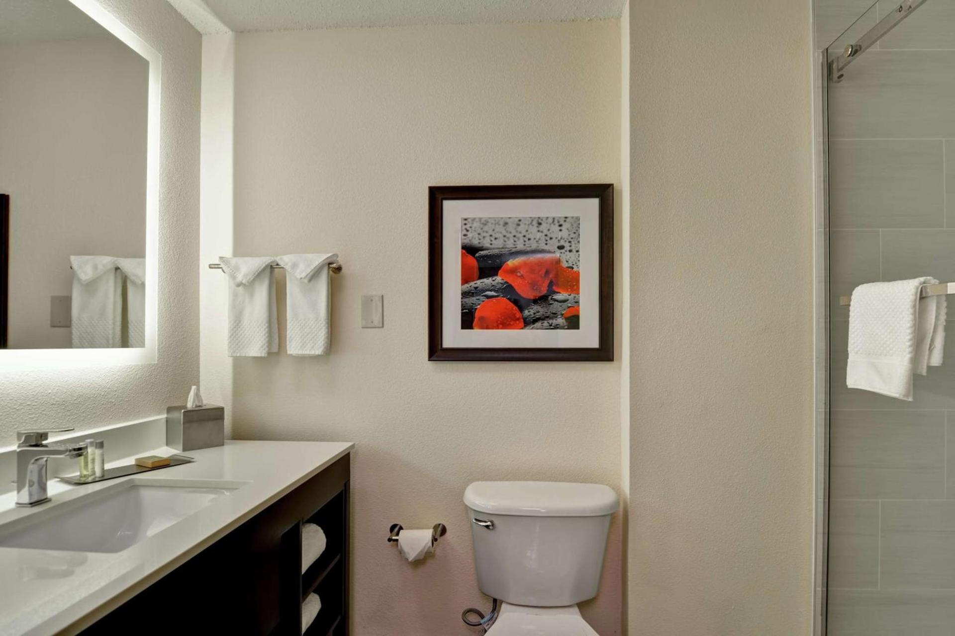 DoubleTree by Hilton Hattiesburg, MS photo 36