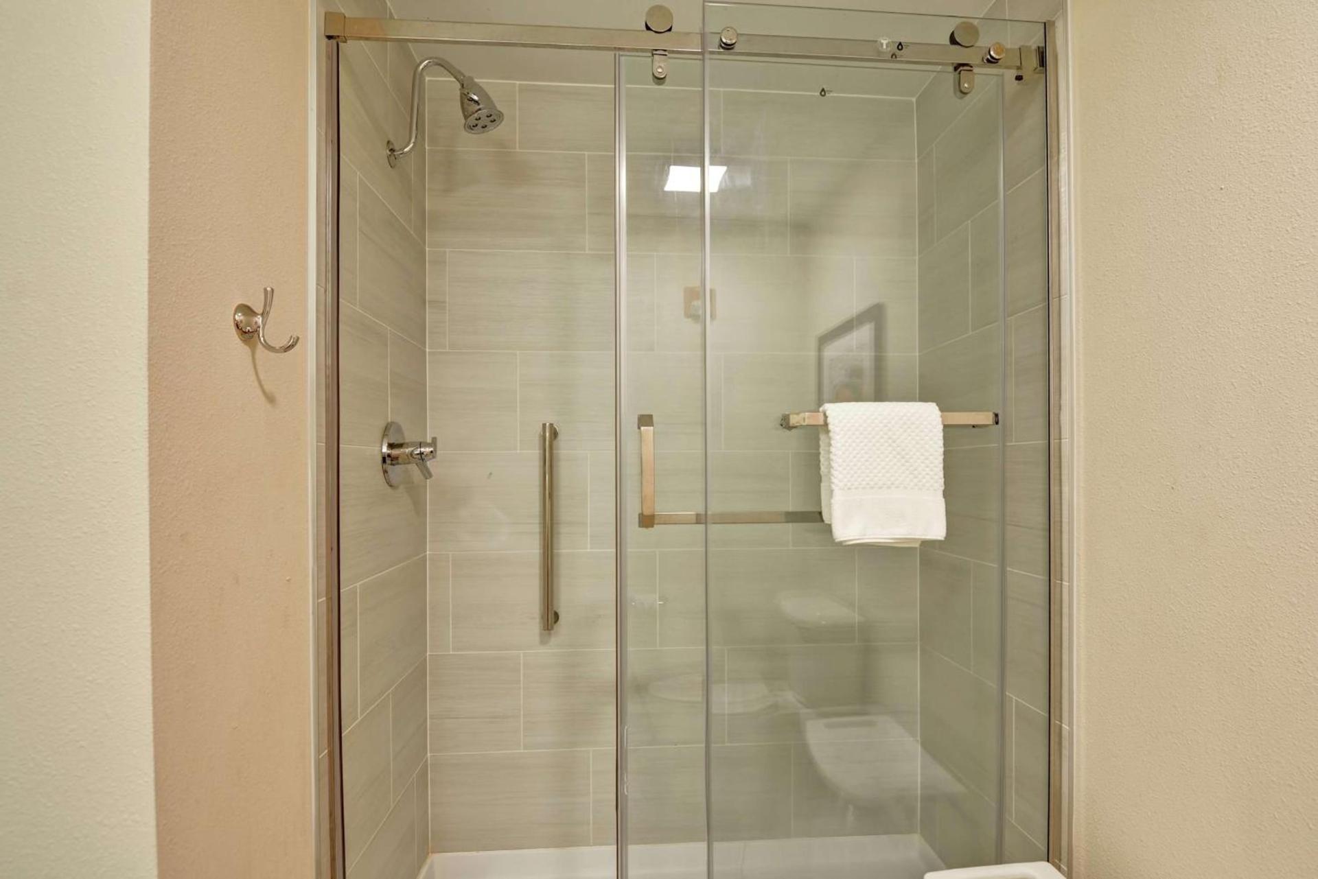 DoubleTree by Hilton Hattiesburg, MS photo 37