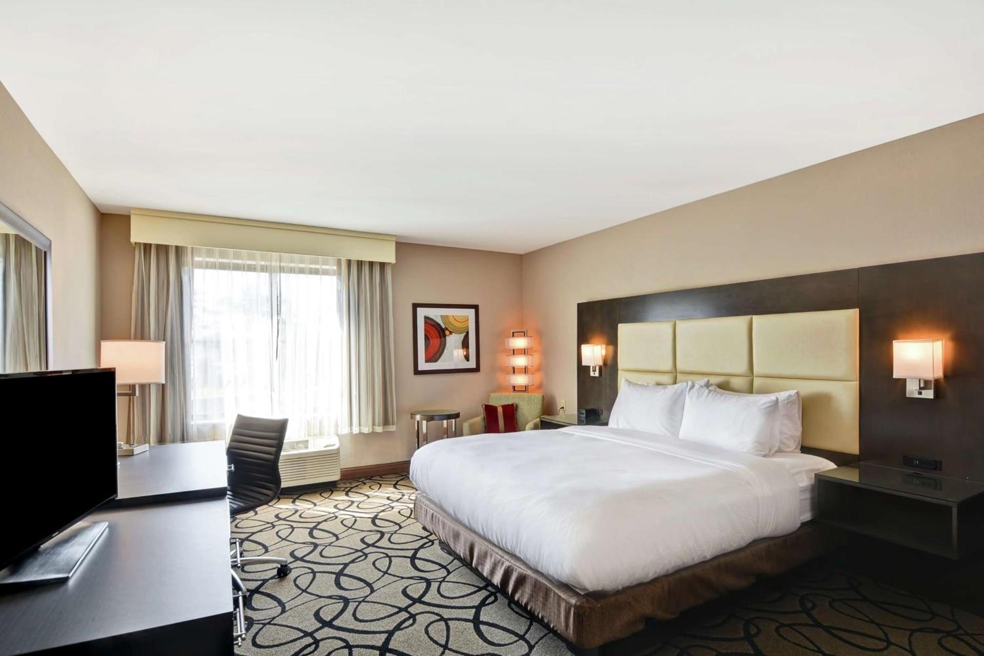 DoubleTree by Hilton Hattiesburg, MS photo 41