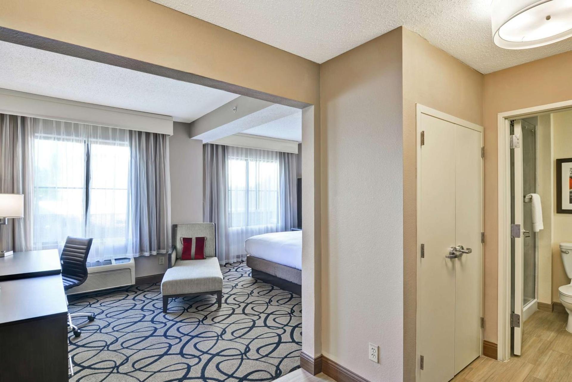 DoubleTree by Hilton Hattiesburg, MS photo 42