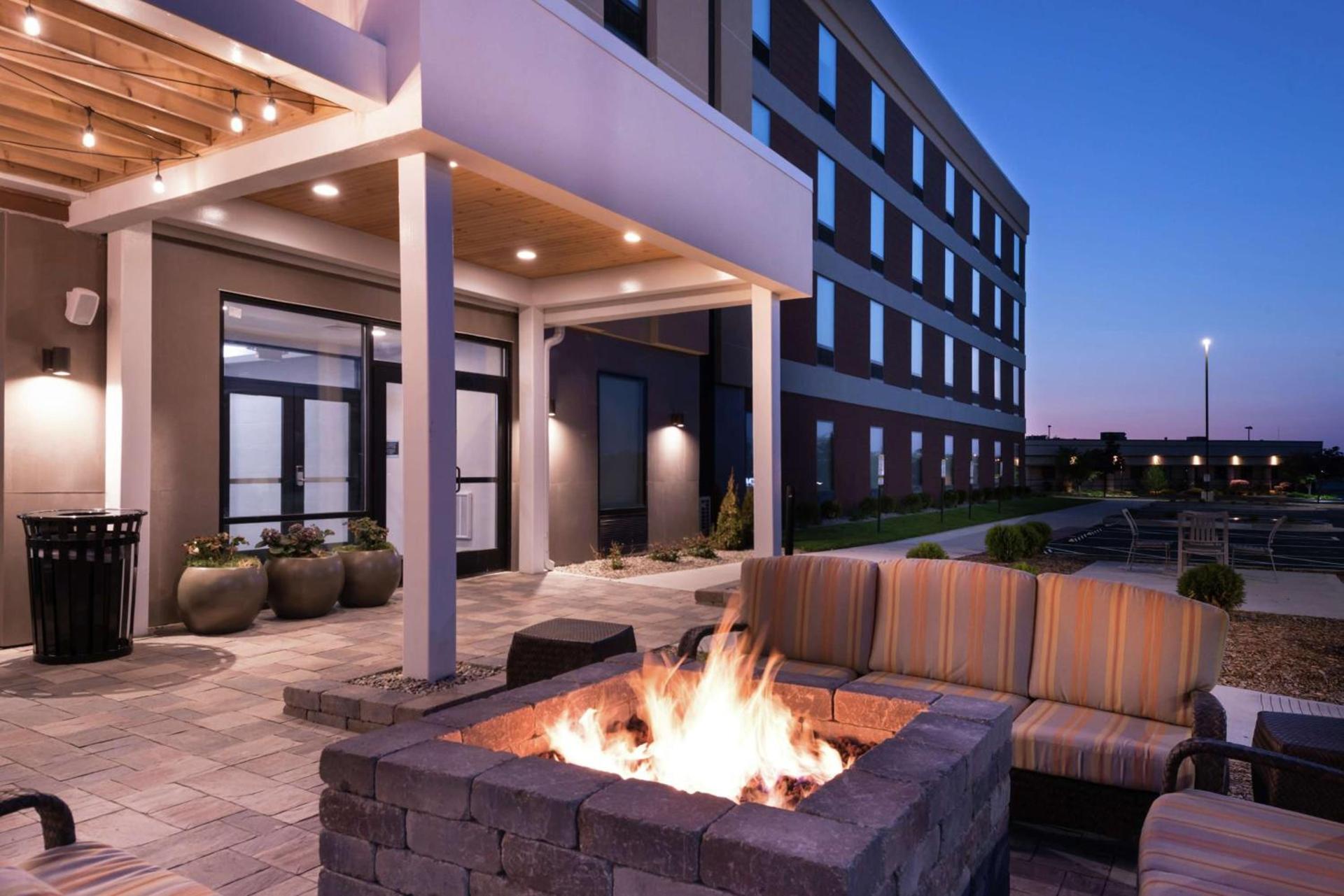 Home2 Suites By Hilton Merrillville photo 3