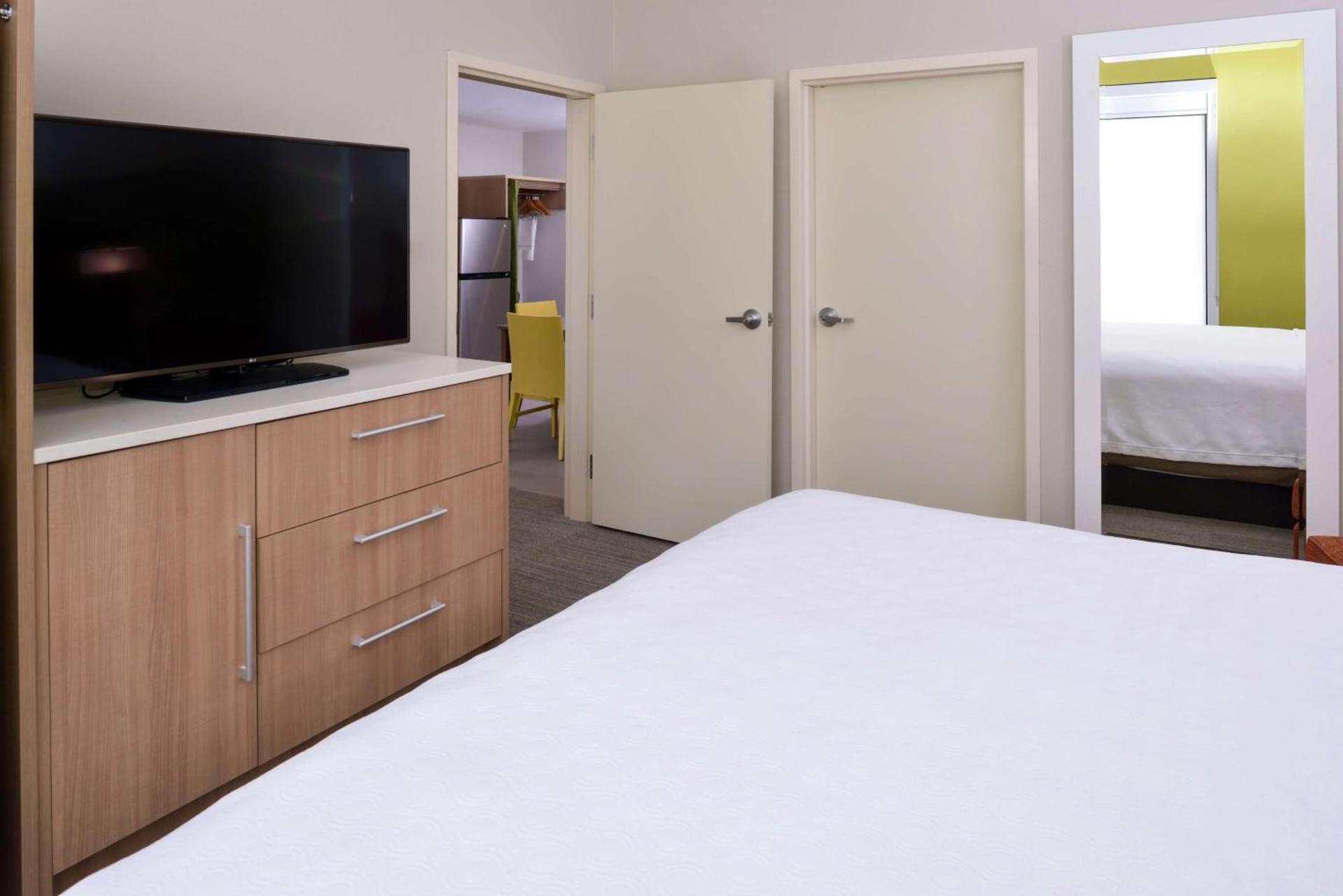 Home2 Suites By Hilton Merrillville photo 54