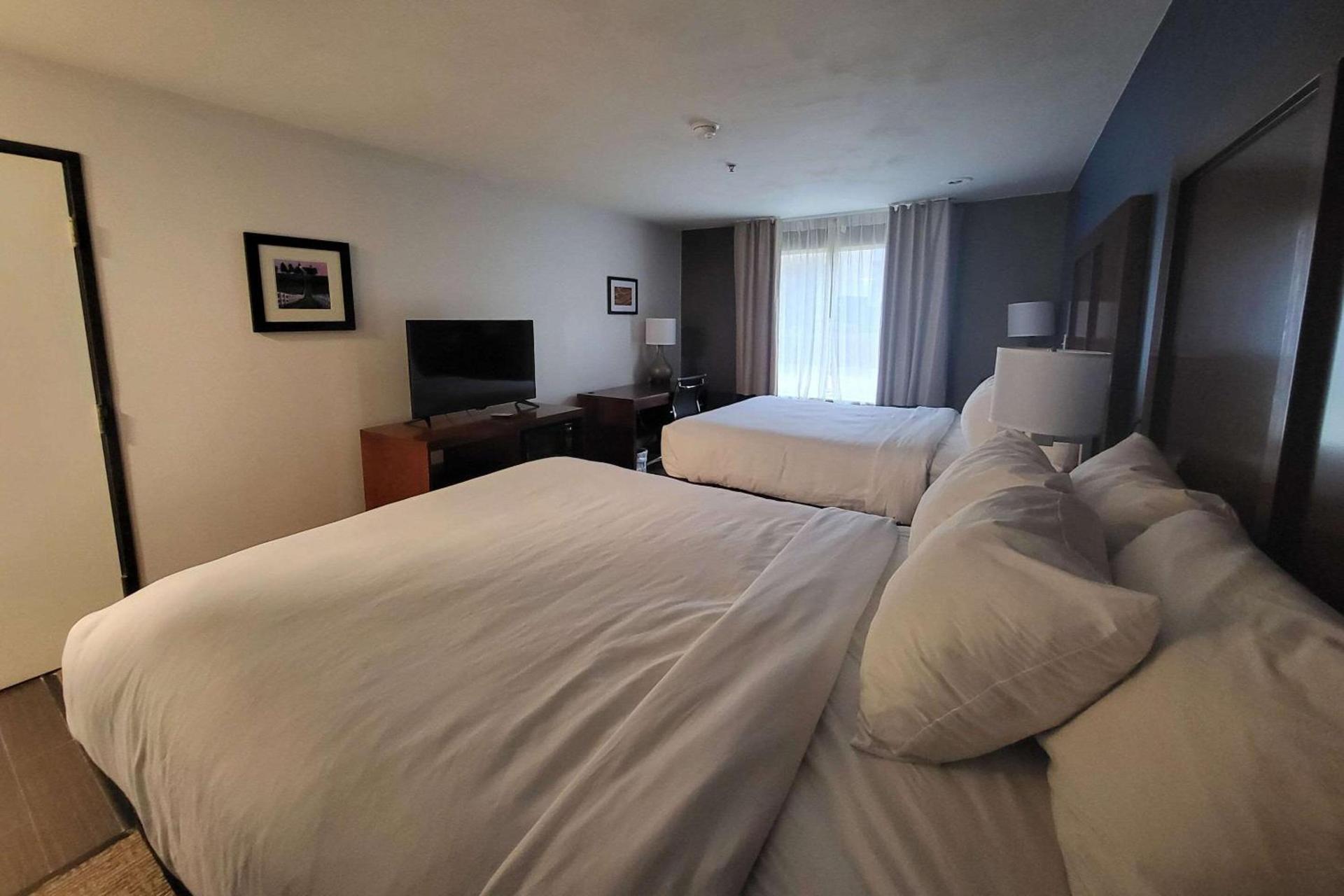 Comfort Inn Somerset - Lake Cumberland photo 12