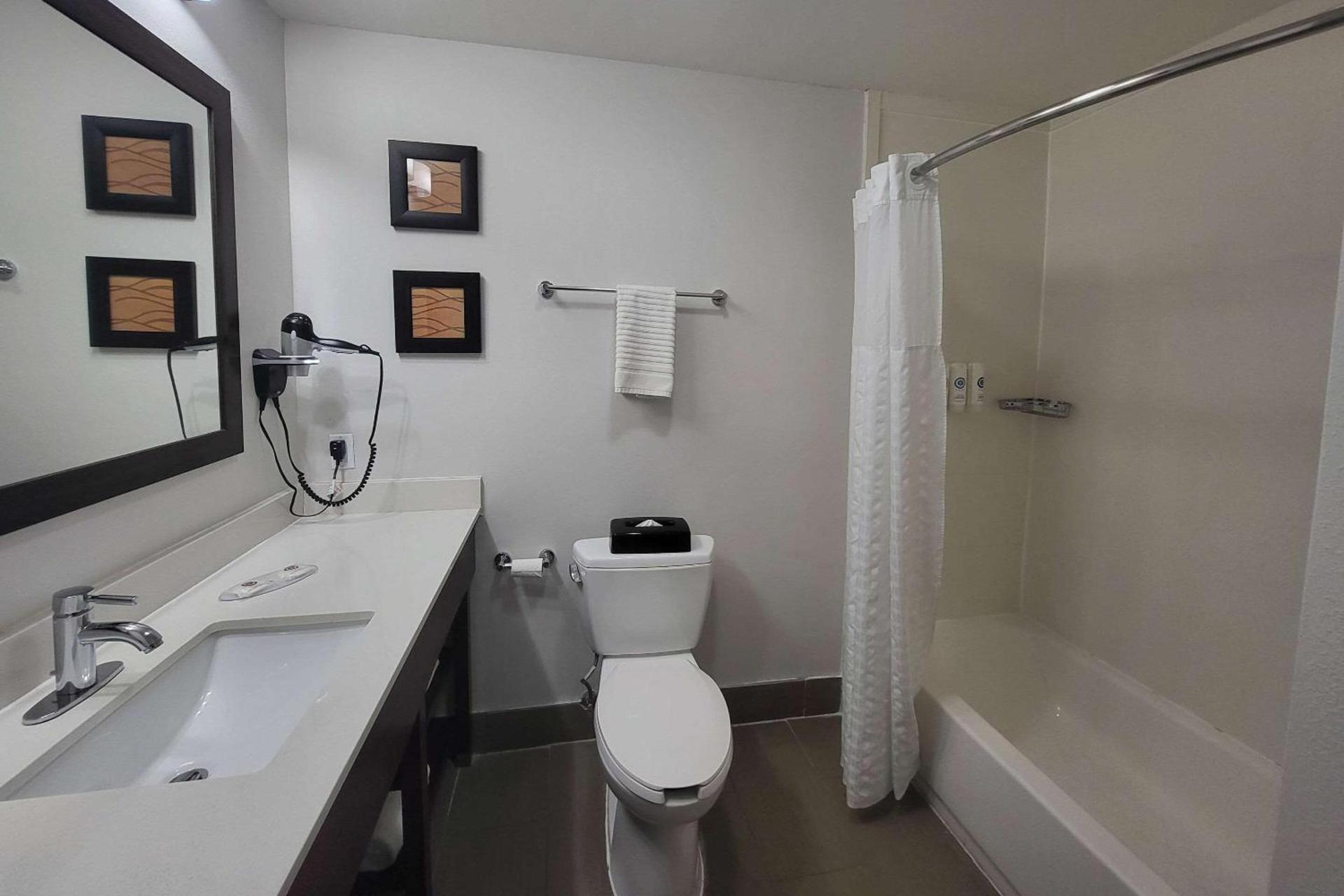 Comfort Inn Somerset - Lake Cumberland photo 16
