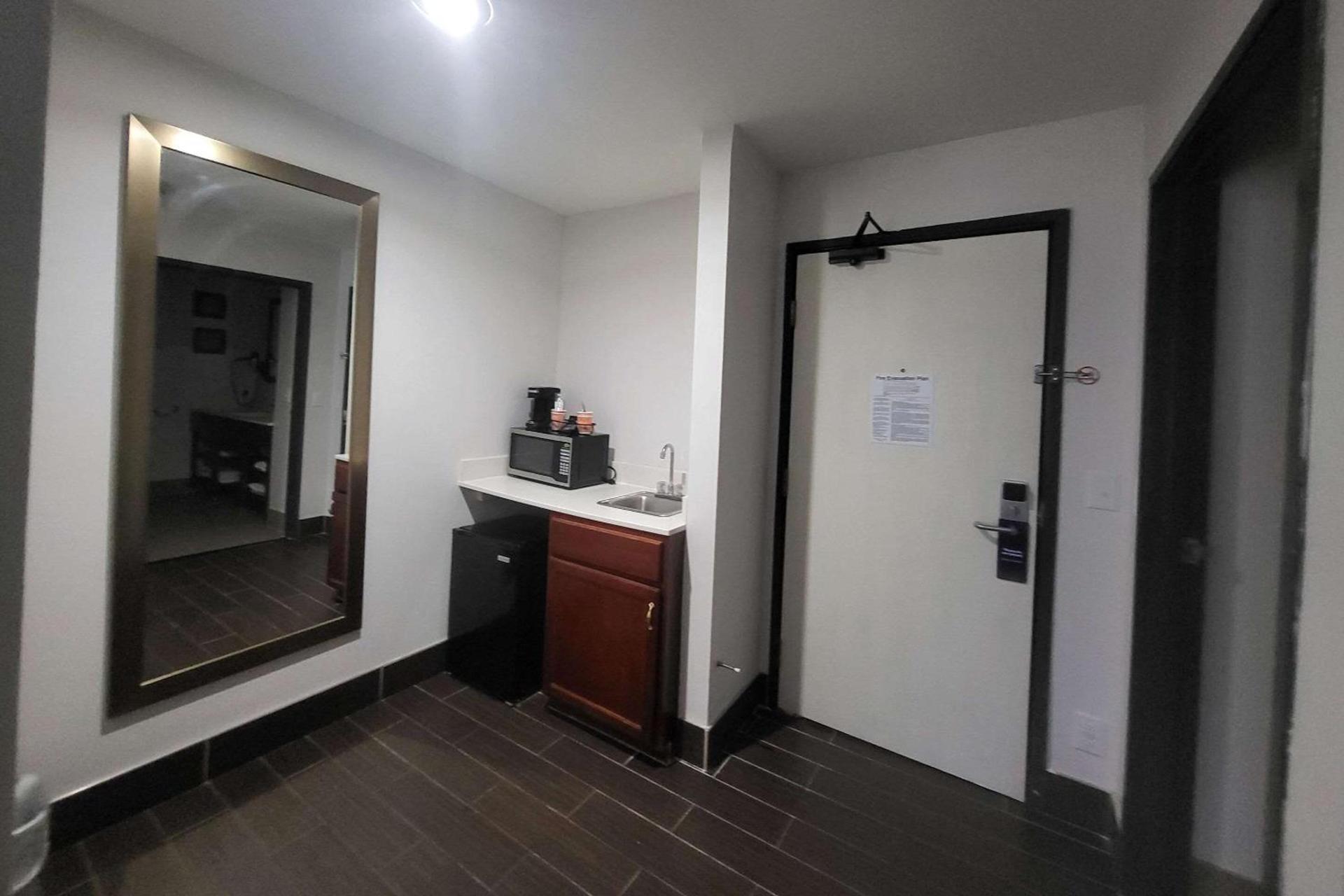 Comfort Inn Somerset - Lake Cumberland photo 21