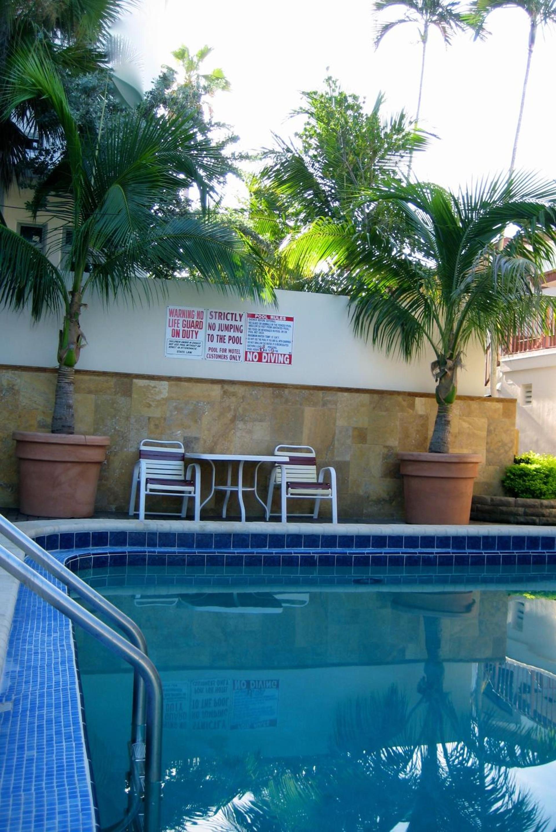 Surf Side Resort photo 39