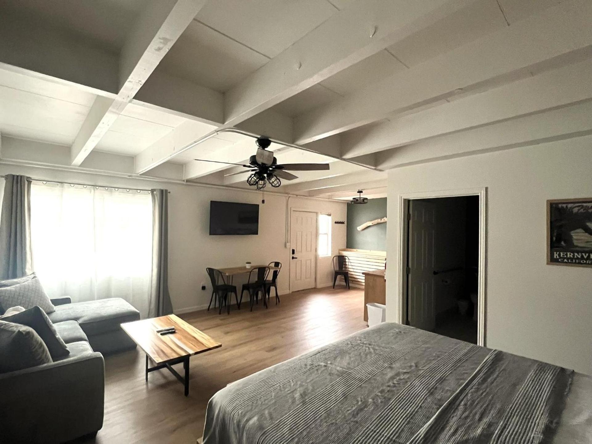 Wofford Village Studios photo 25