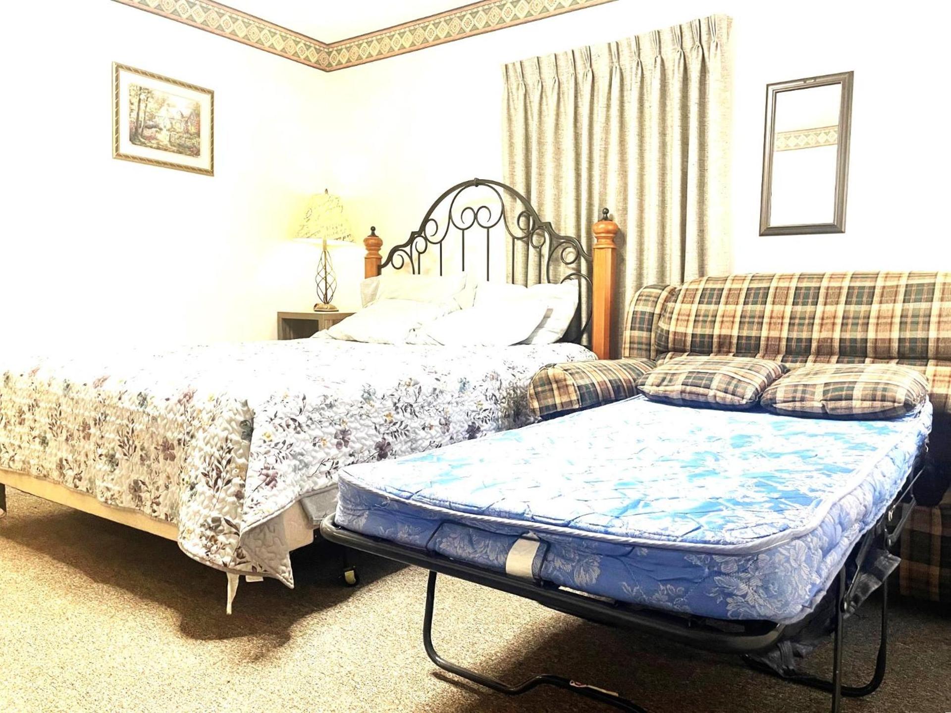 Bittersweet Inn photo 8