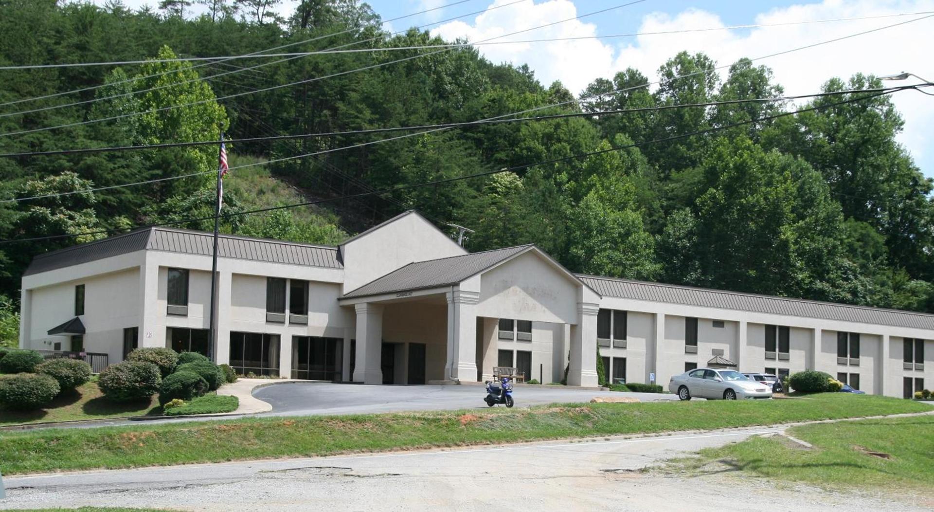 Clarion Pointe Cherokee photo 30