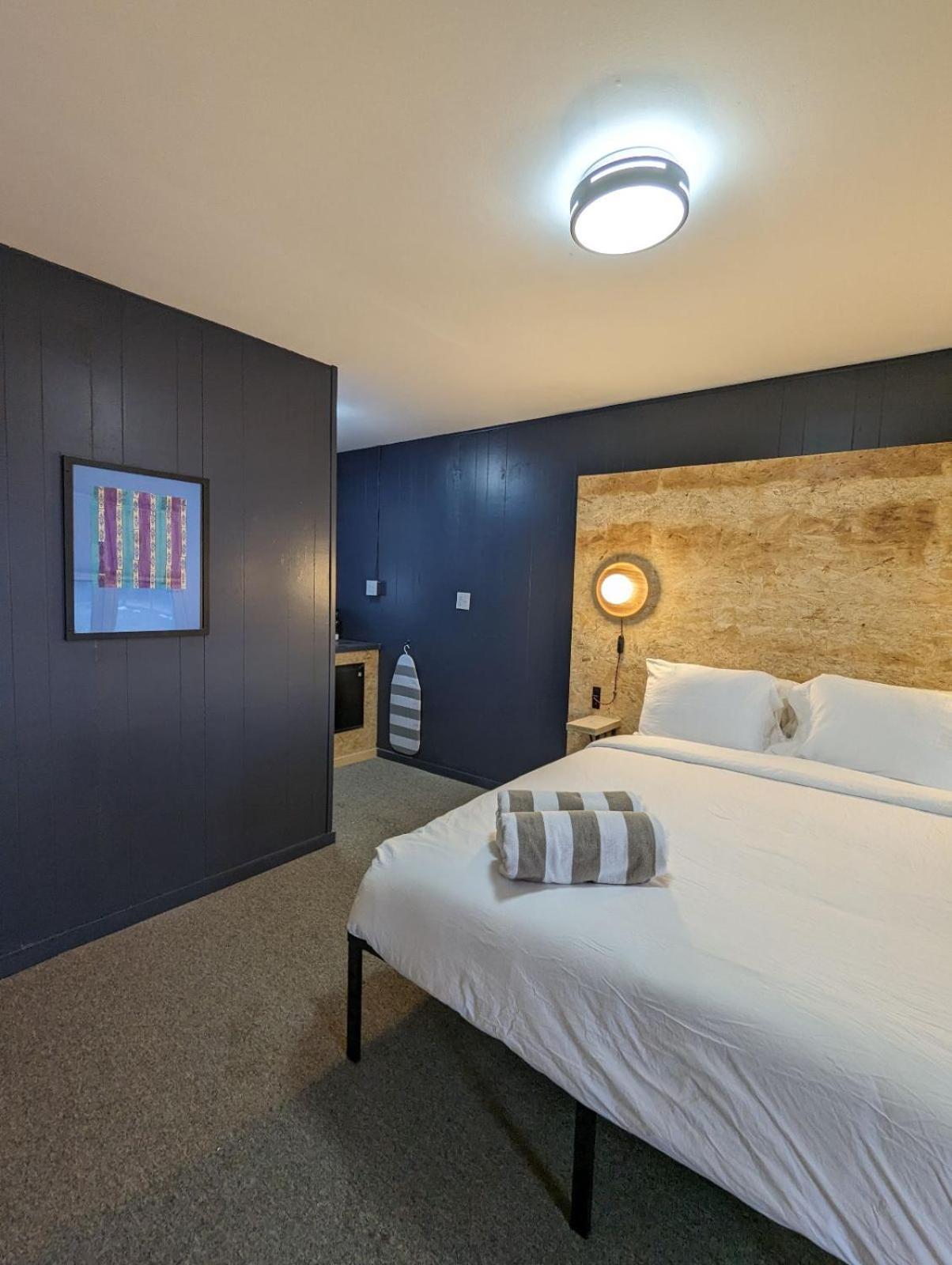 The Brooks Motel photo 13