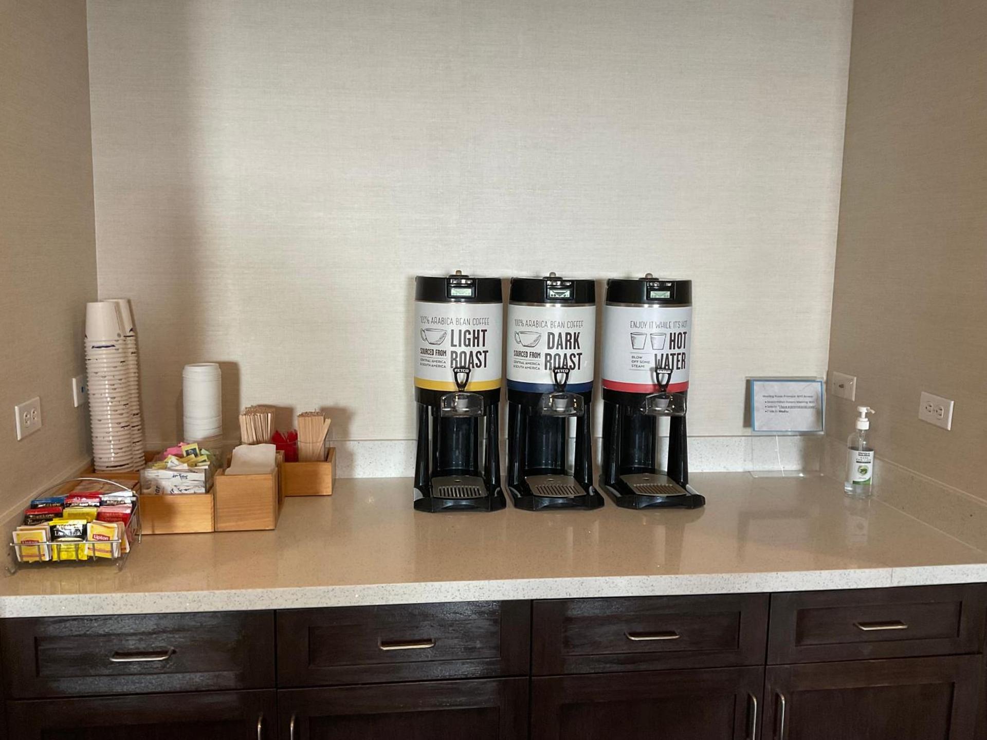 Hampton Inn by Hilton Turlock photo 33