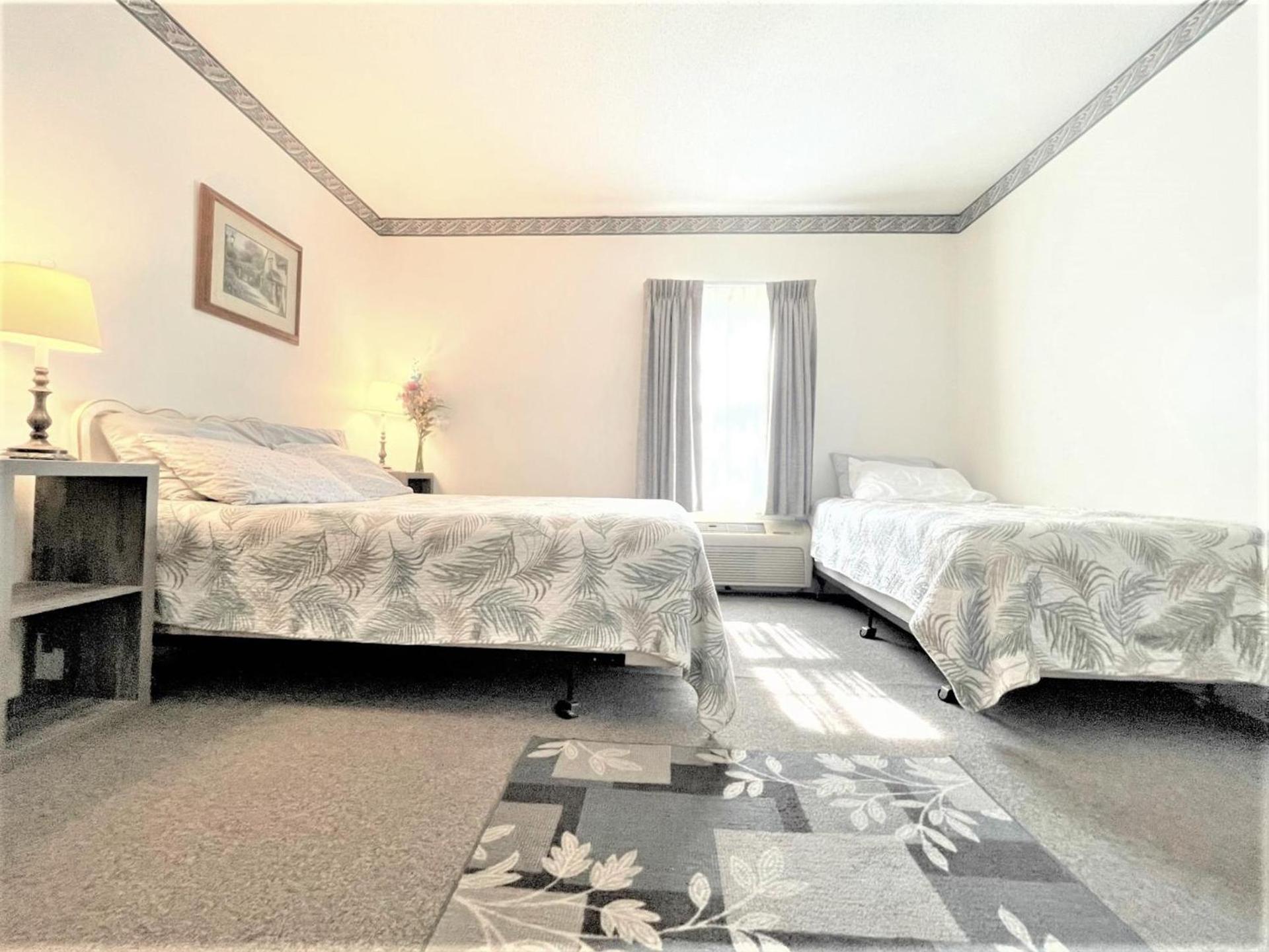 Bittersweet Inn photo 18