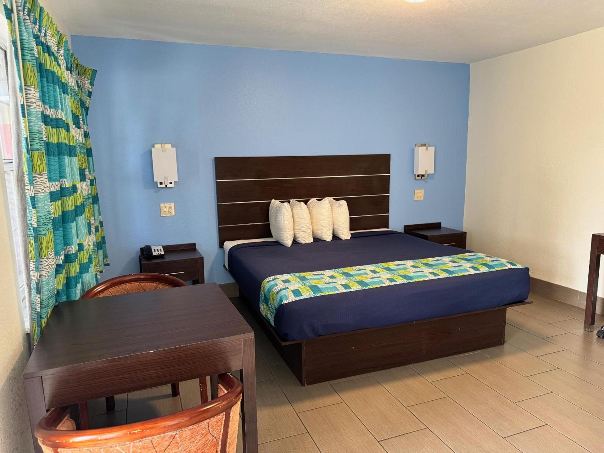 American Inn Punta Gorda photo 14