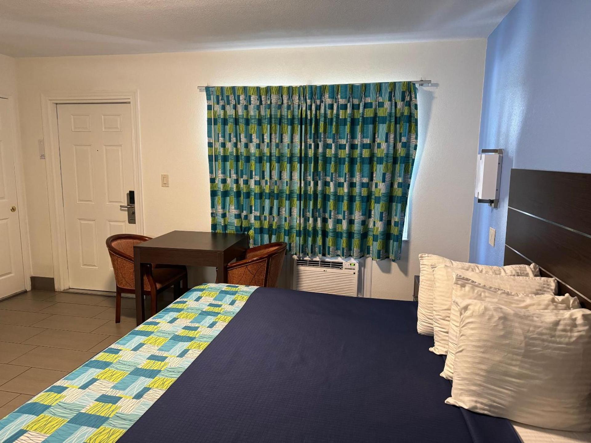 American Inn Punta Gorda photo 16