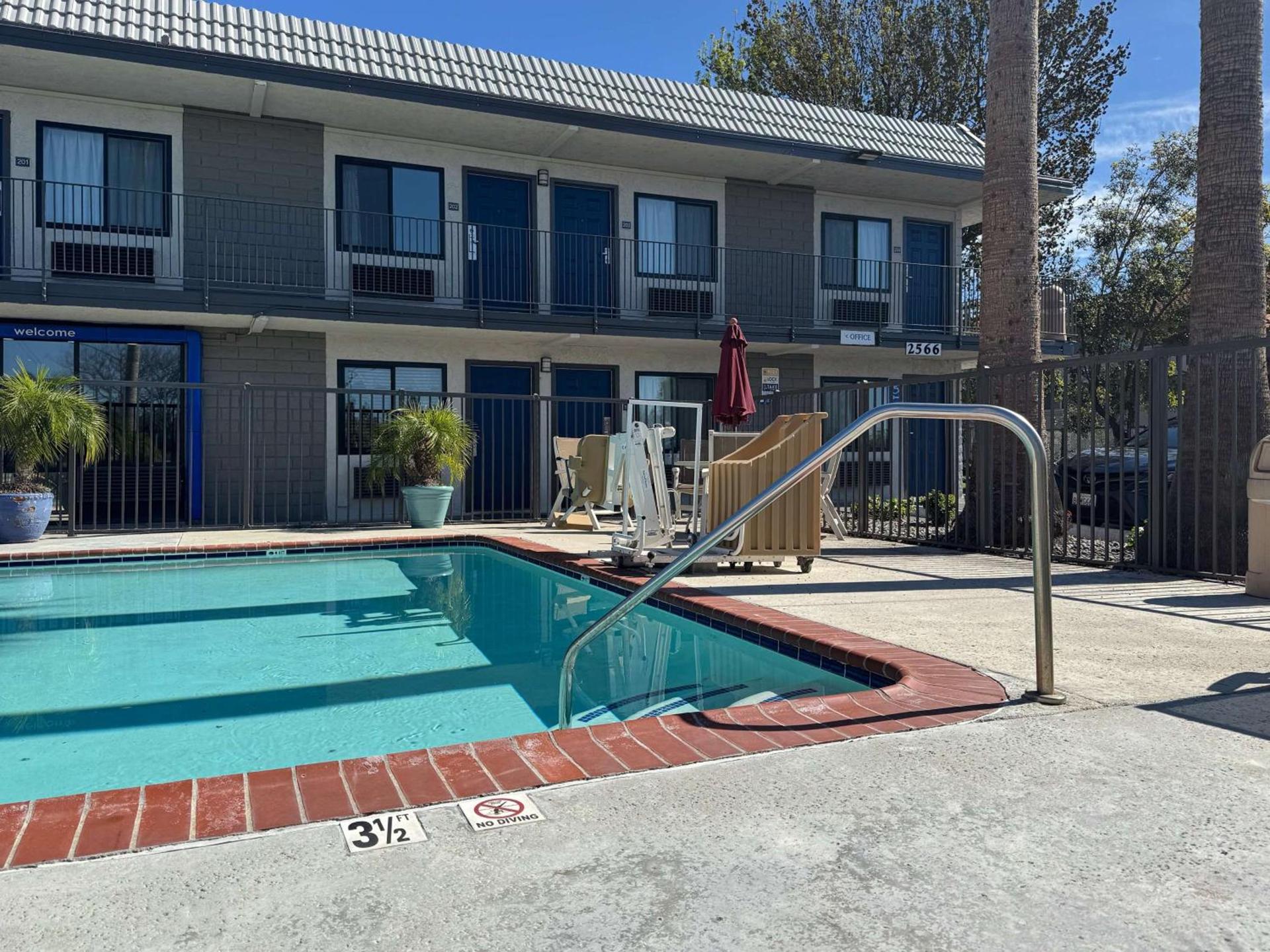 Motel 6-Simi Valley, CA photo 5