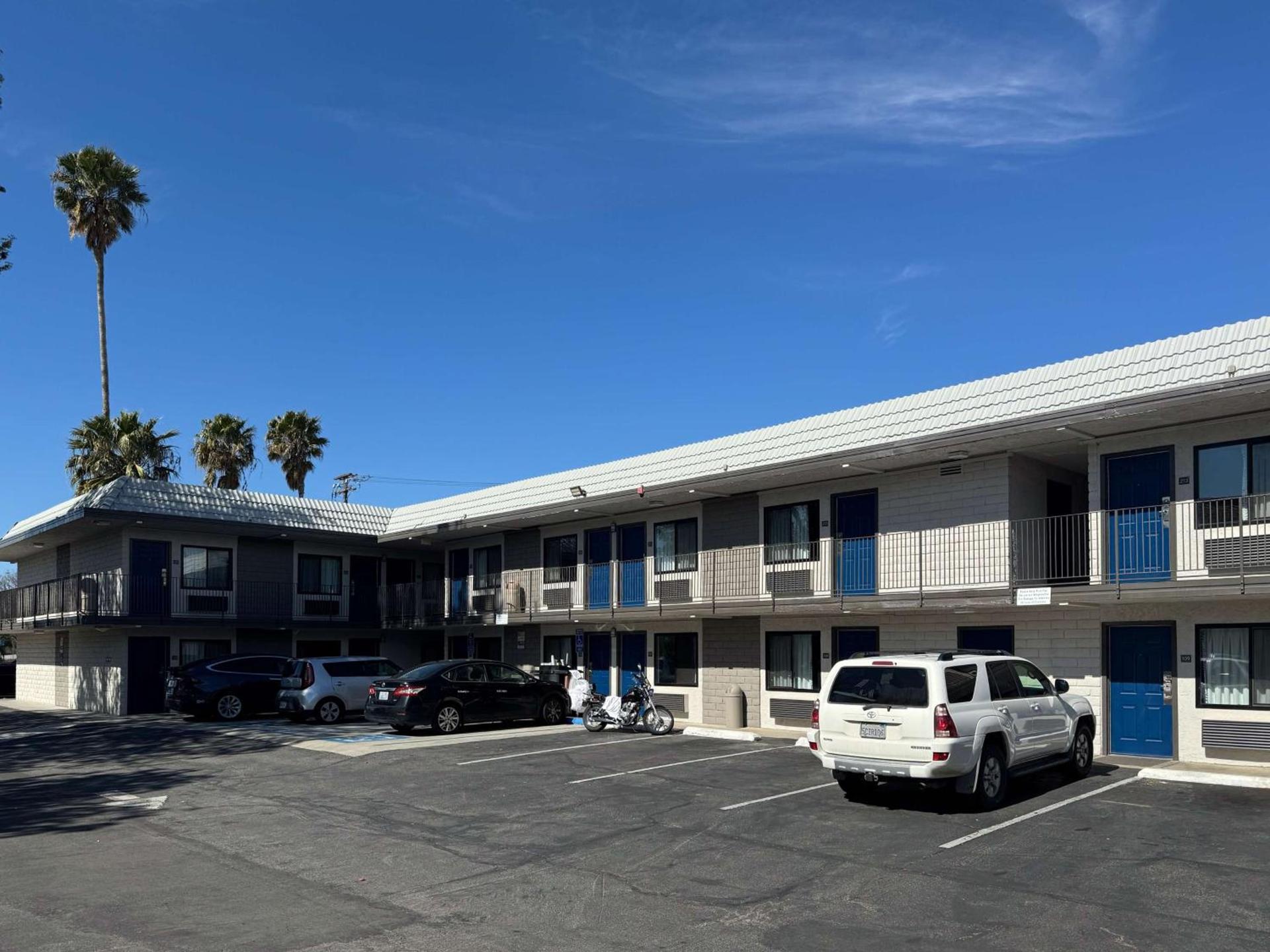 Motel 6-Simi Valley, CA photo 6