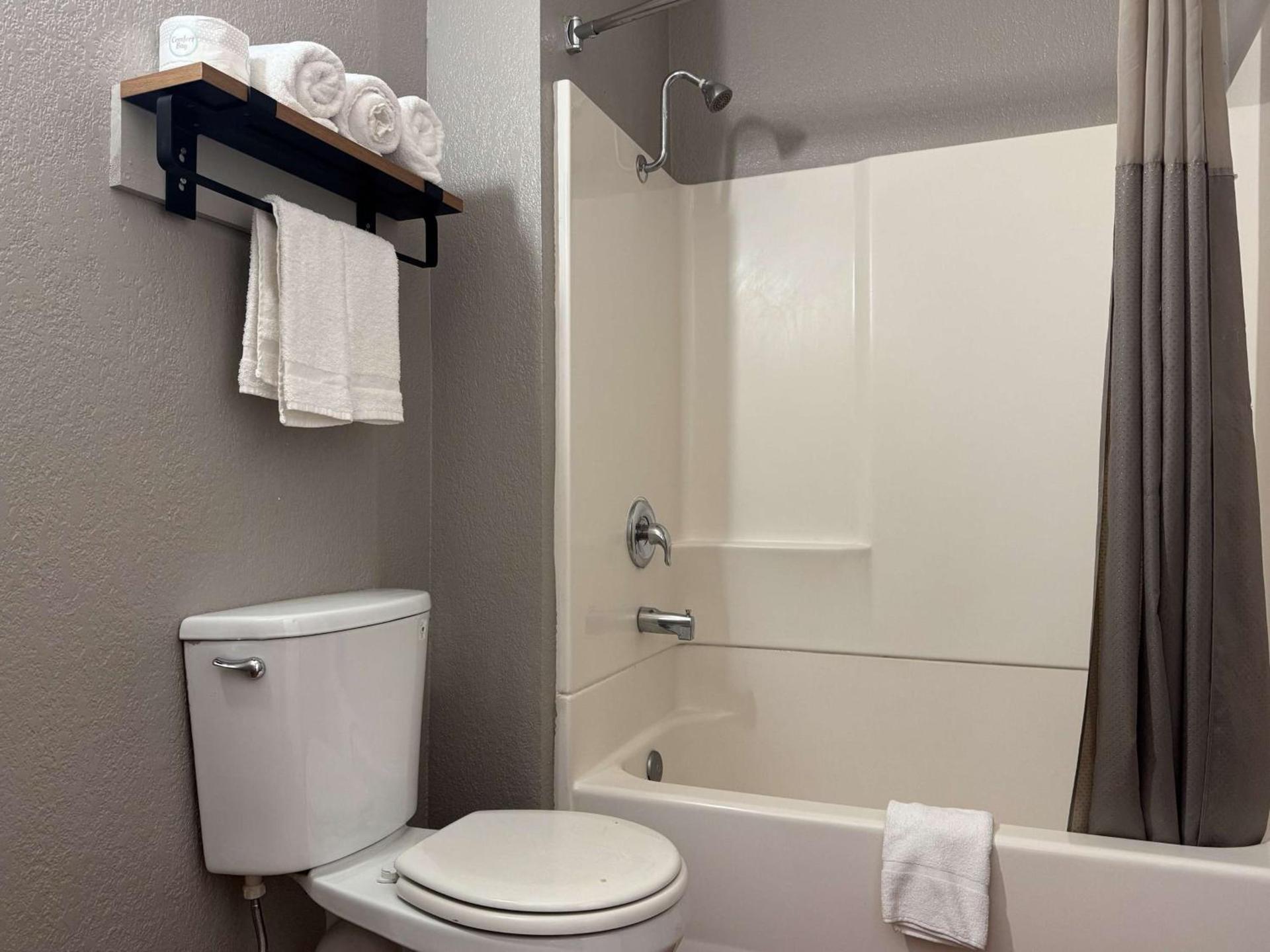 Motel 6-Simi Valley, CA photo 16