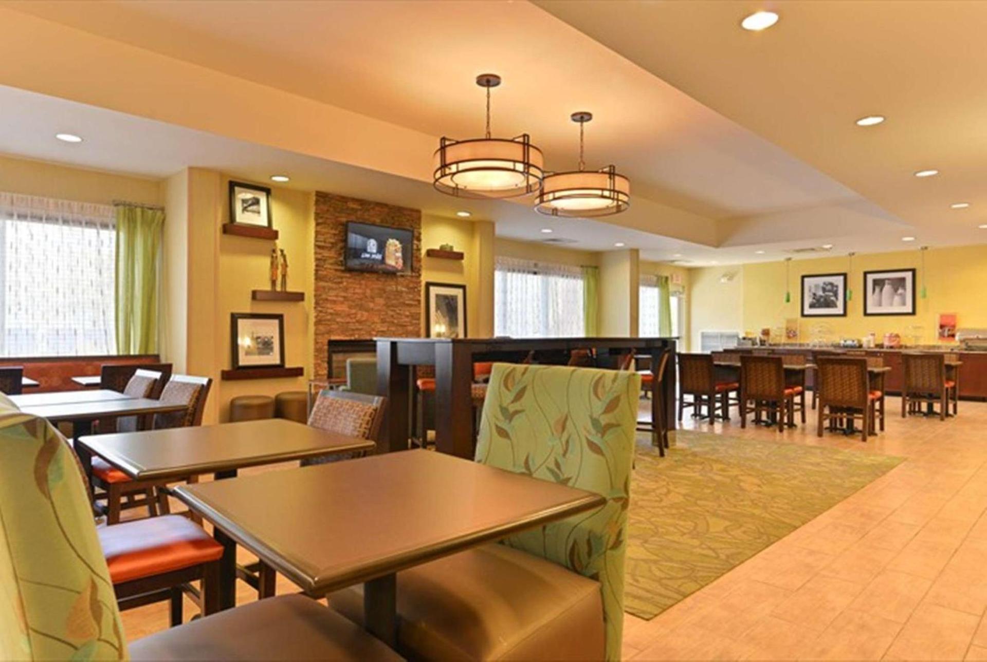 Hampton Inn Denville-Rockaway-Parsippany photo 20