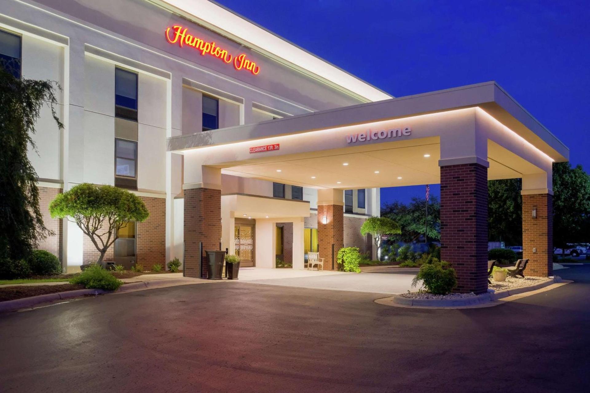 Hampton Inn Edenton photo 2